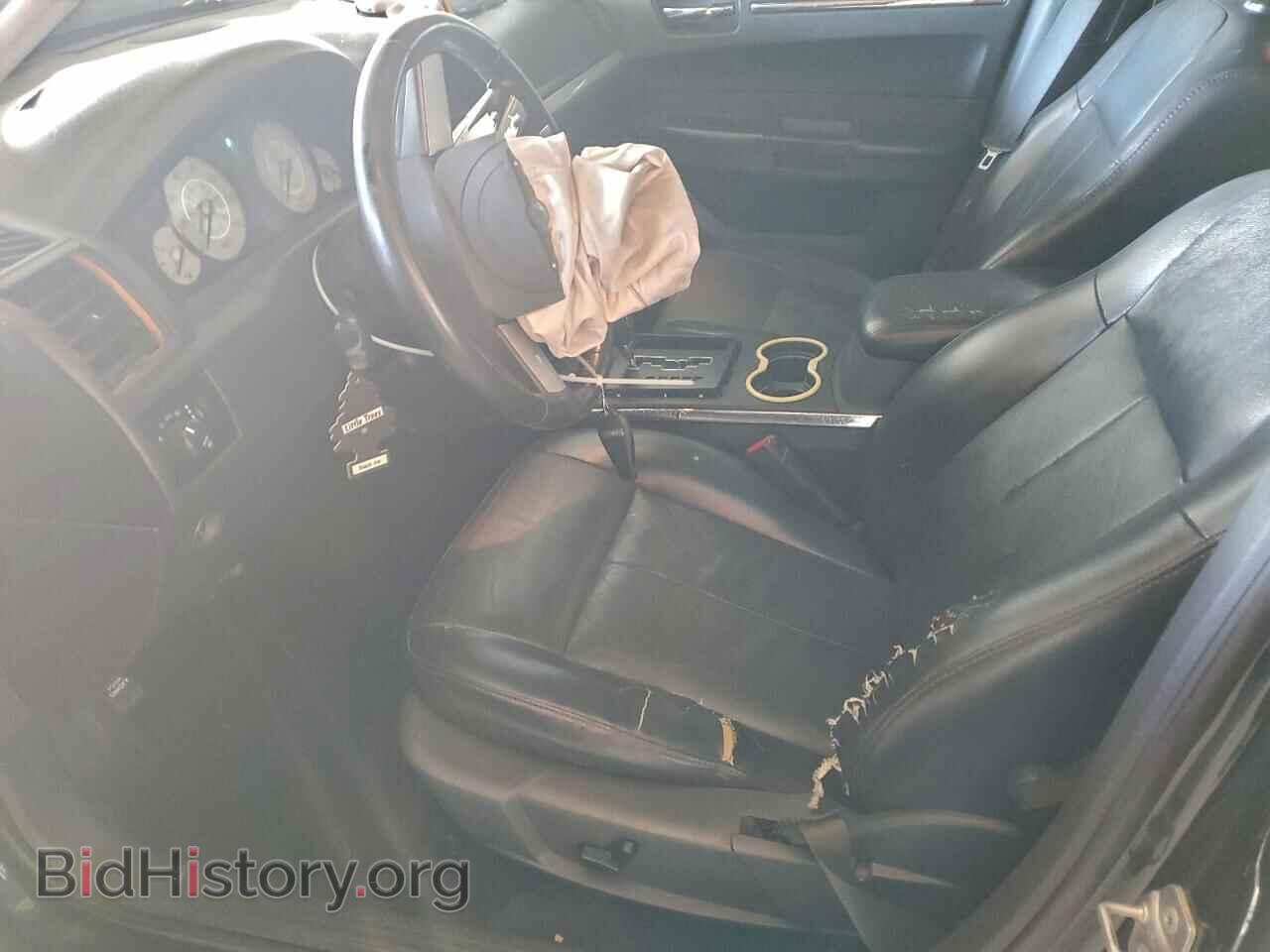 2010 CHRYSLER 300 - VIN: 2C3CA5CV1AH163658 - Фото 7