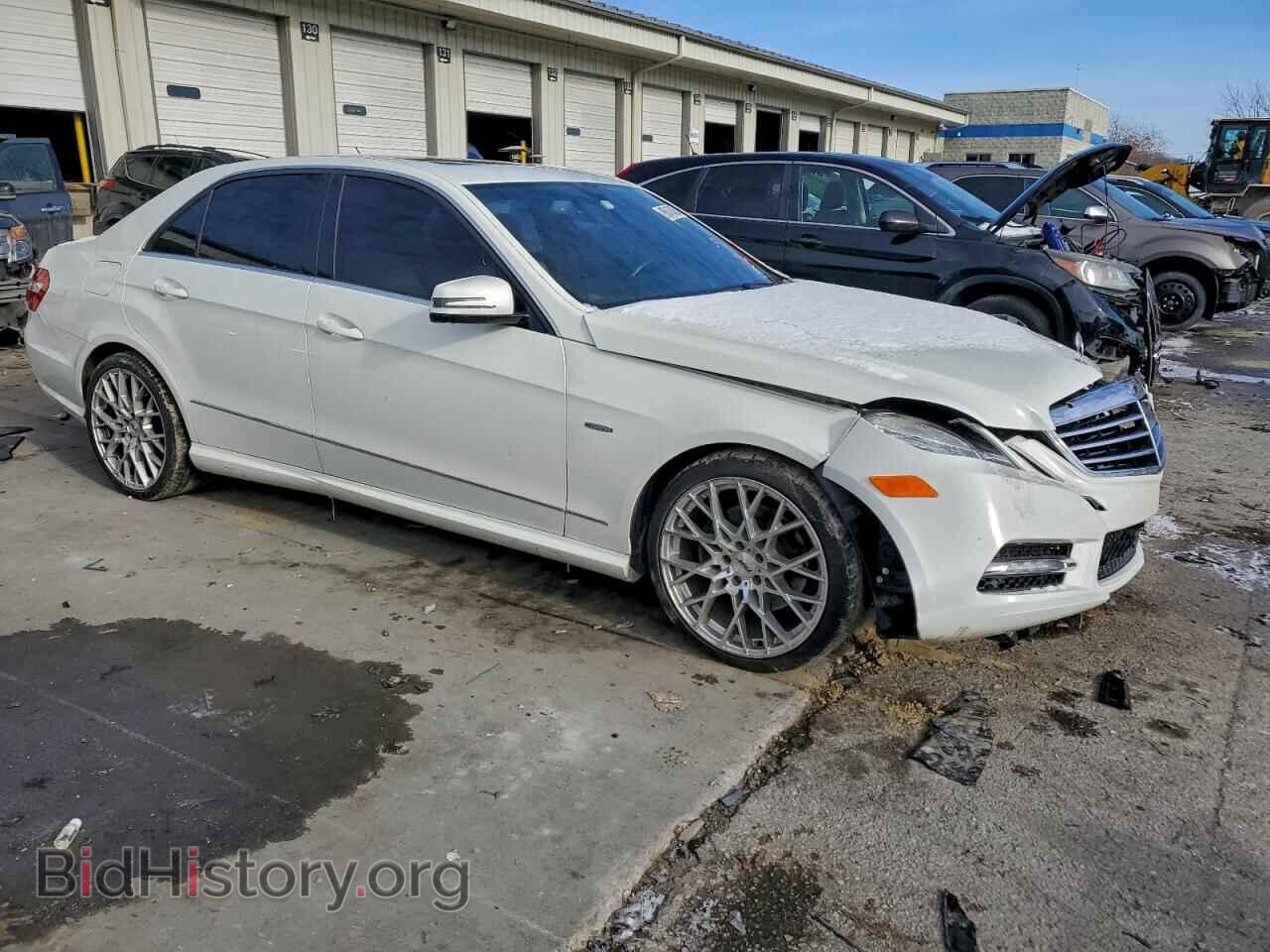 2012 MERCEDES-BENZ E-CLASS - VIN: WDDHF8JB2CA521094 - Фото 4
