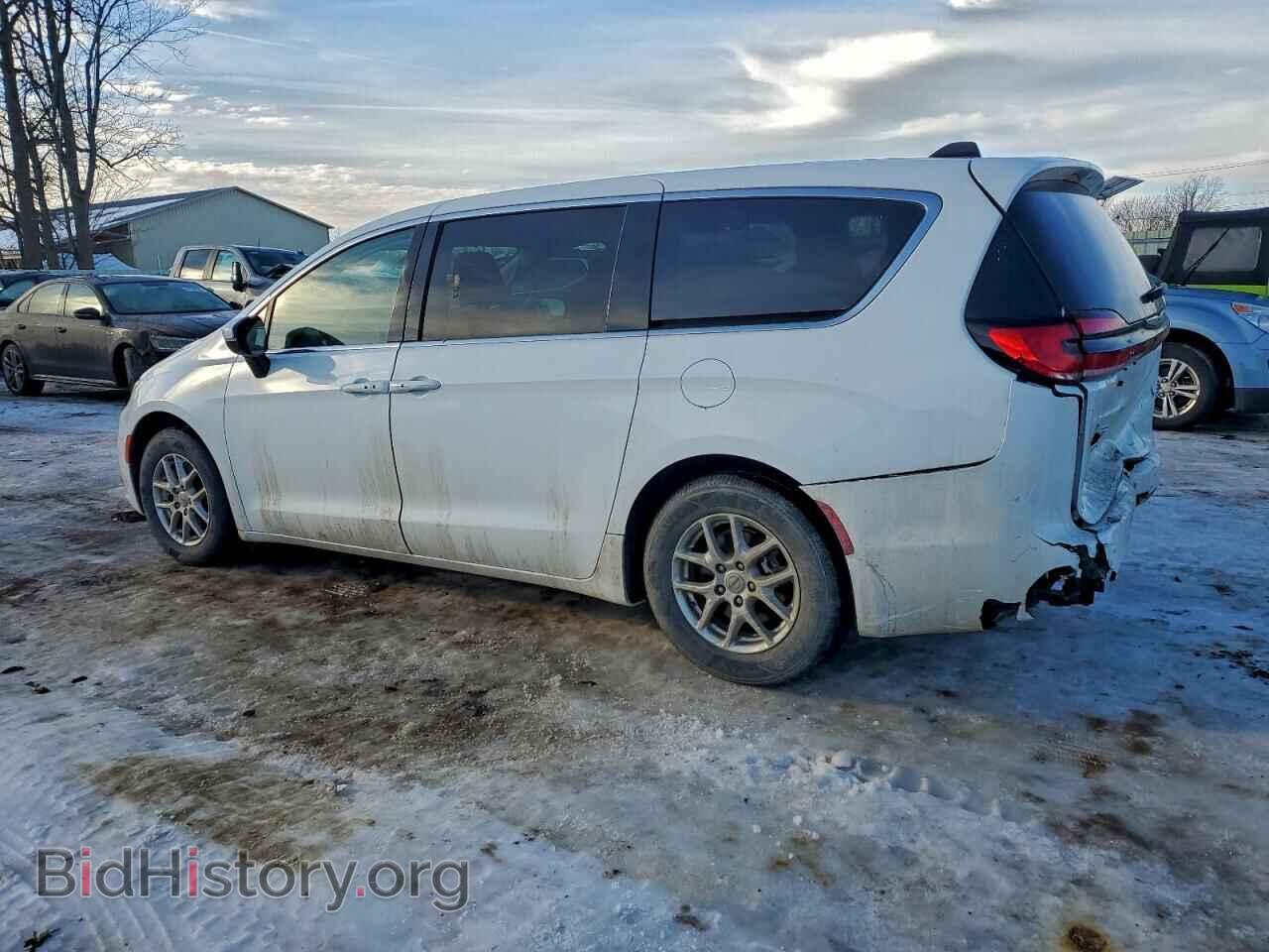 2023 CHRYSLER PACIFICA - VIN: 2C4RC1BG8PR515455 - Photo 2