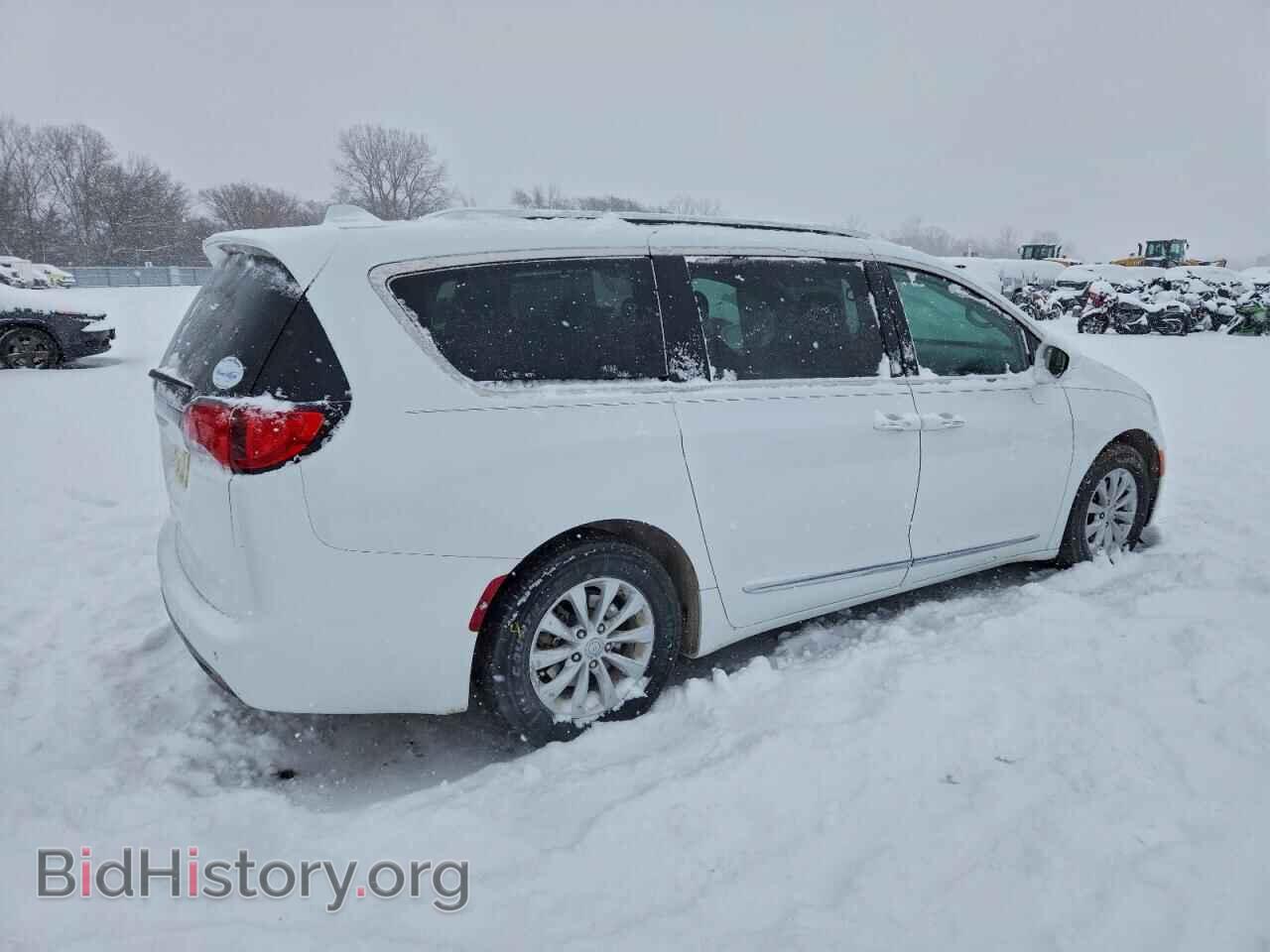 2019 CHRYSLER PACIFICA - VIN: 2C4RC1BG7KR539772 - Фото 3
