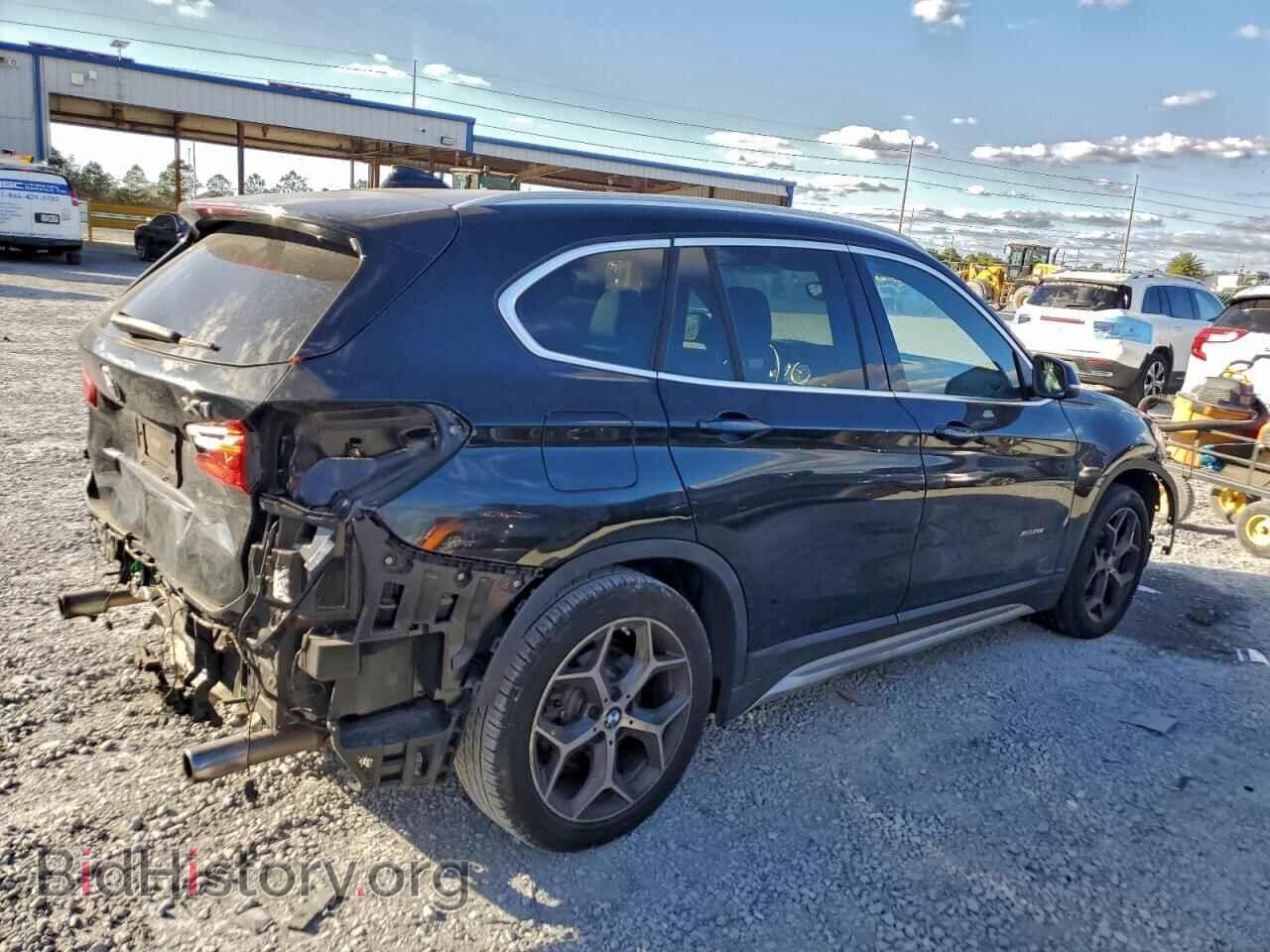 2016 BMW X1 - VIN: WBXHT3C39GP887992 - Фото 3