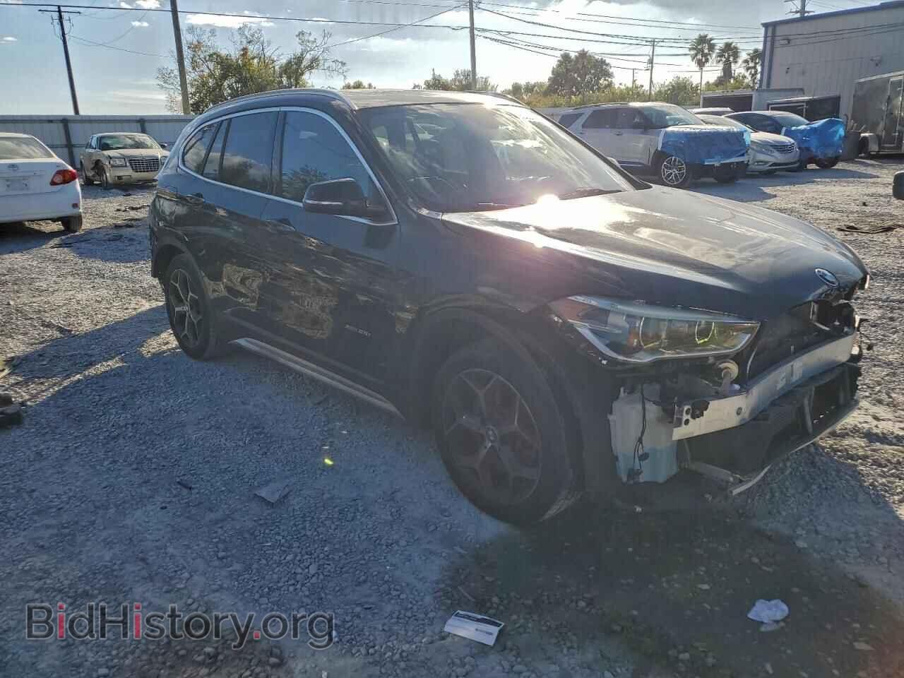 2016 BMW X1 - VIN: WBXHT3C39GP887992 - Фото 4