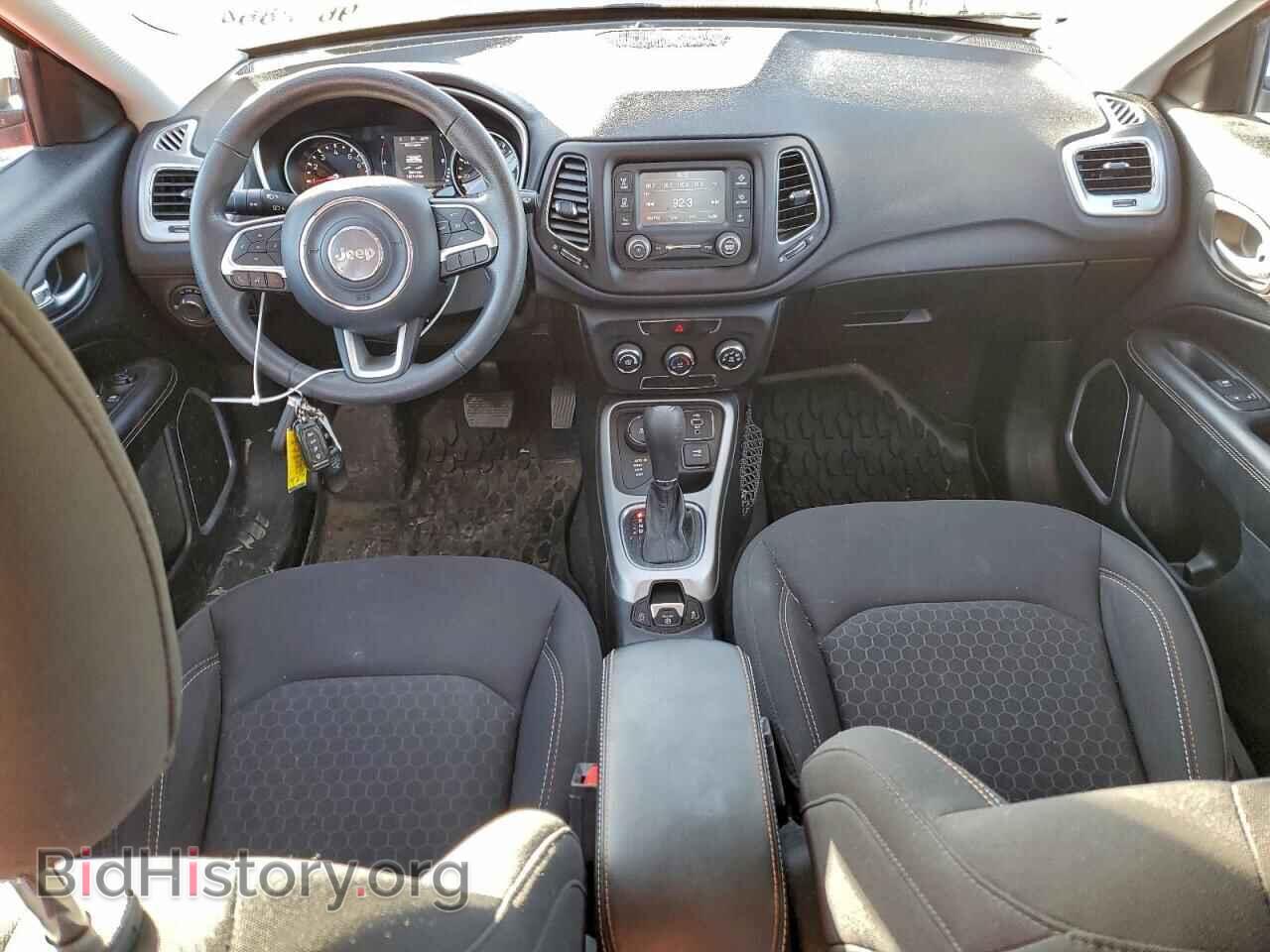 2018 JEEP COMPASS - VIN: 3C4NJDAB1JT464932 - Фото 8