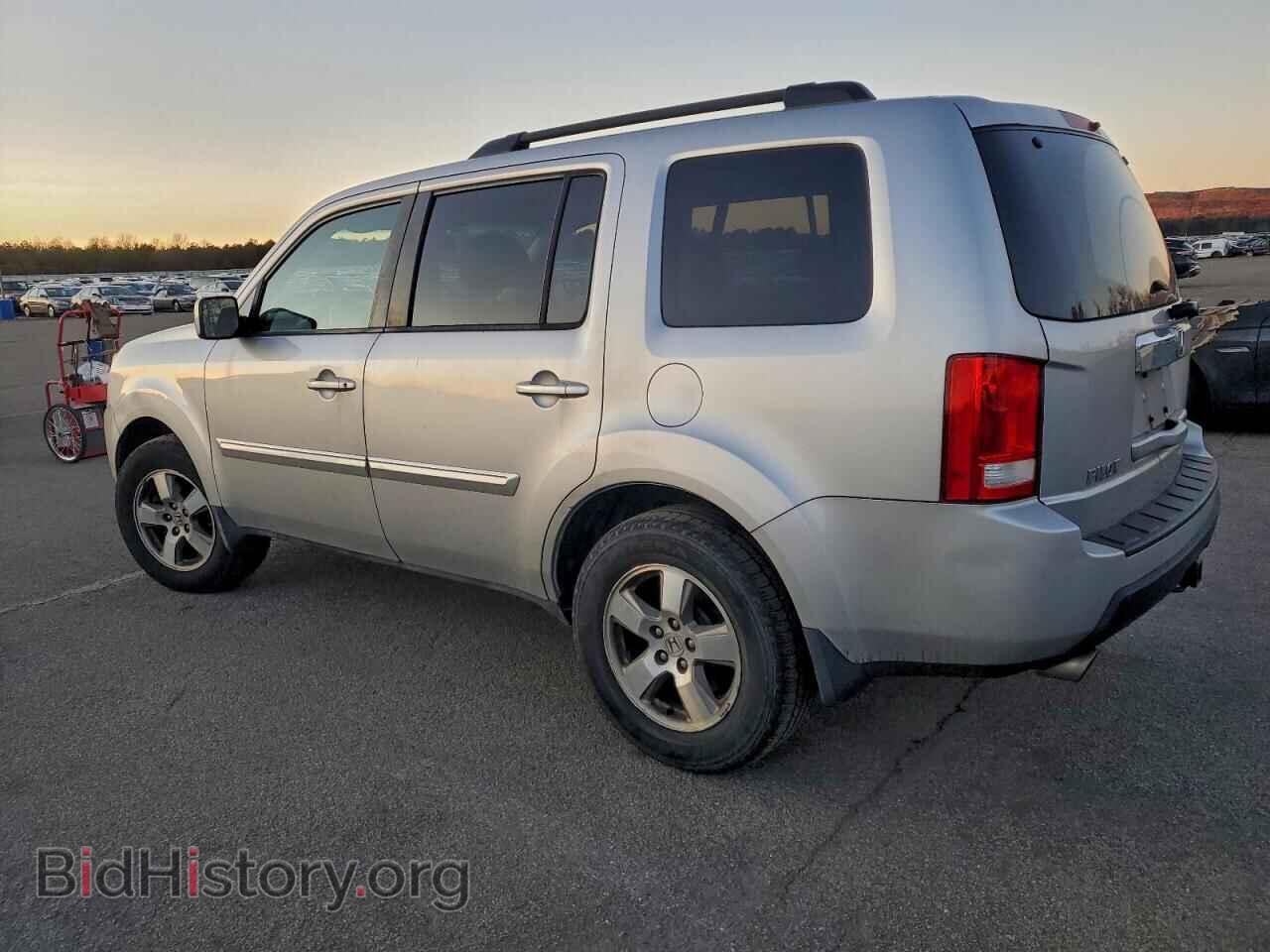 2011 HONDA PILOT - VIN: 5FNYF4H51BB054338 - Фото 2