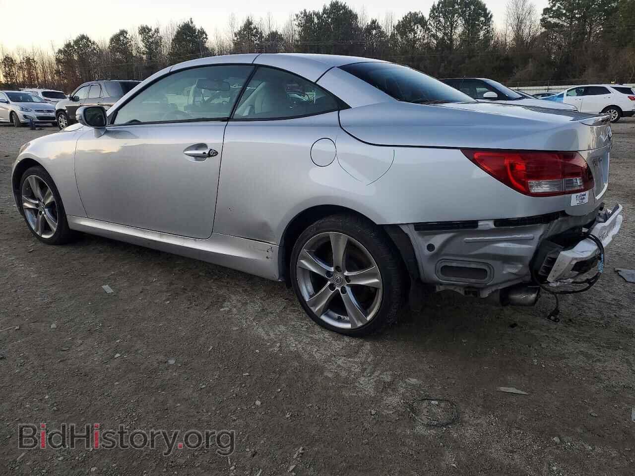 2012 LEXUS IS - VIN: JTHFF2C21C2524704 - Photo 2