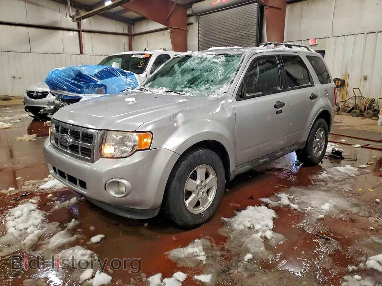 Фотография 1FMCU0D79AKD39012 - FORD ESCAPE 2010