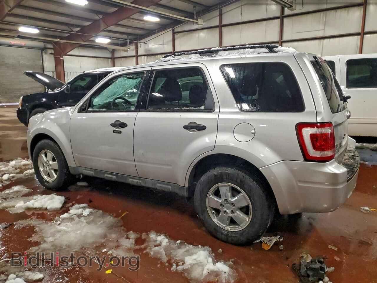 2010 FORD ESCAPE - VIN: 1FMCU0D79AKD39012 - Фото 2