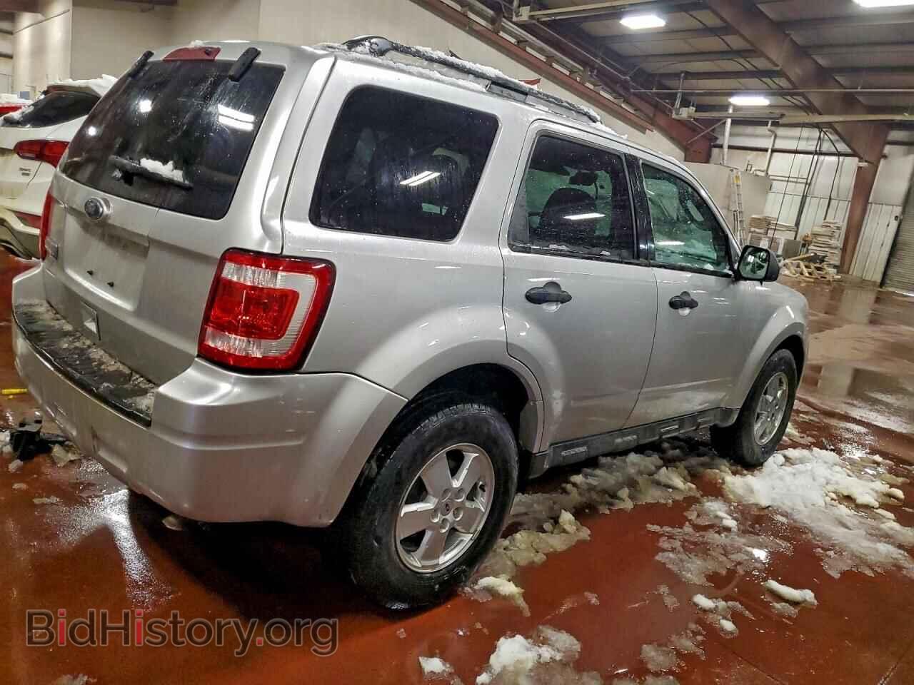 2010 FORD ESCAPE - VIN: 1FMCU0D79AKD39012 - Фото 3