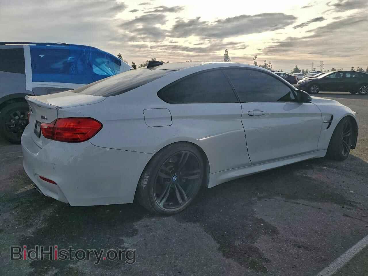 2015 BMW M4 - VIN: WBS3R9C58FK331865 - Фото 3