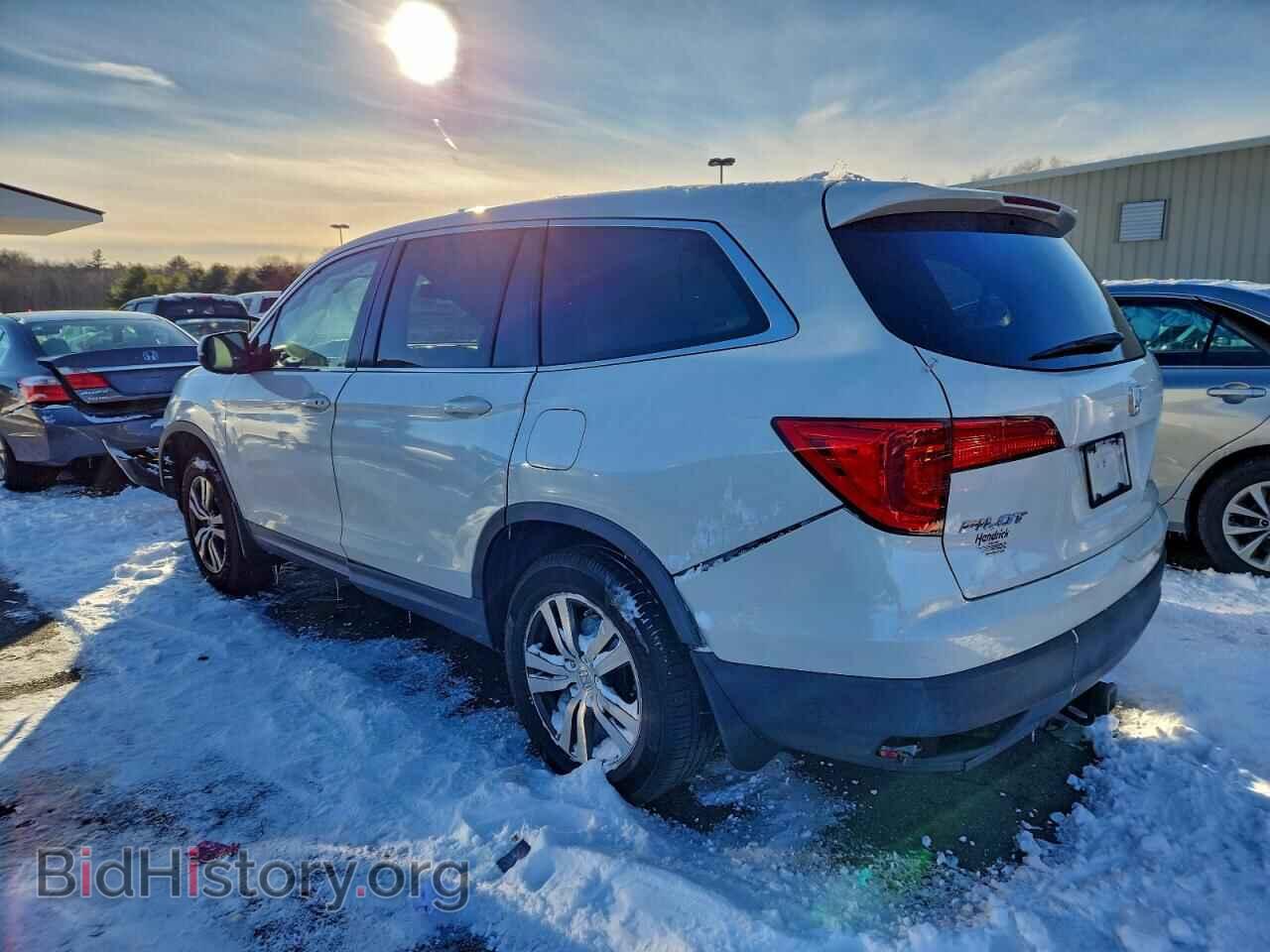 2017 HONDA PILOT - VIN: 5FNYF5H52HB024490 - Фото 2