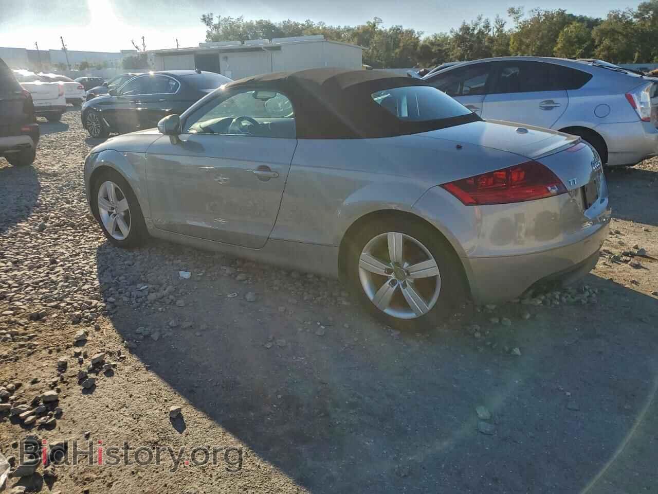 2008 AUDI TT - VIN: TRUMF38JX81042492 - Photo 2