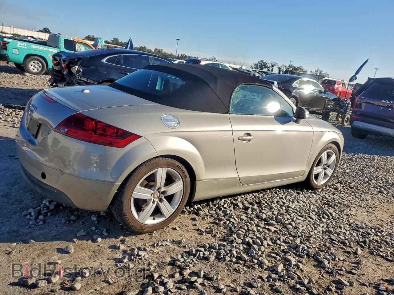 2008 AUDI TT - VIN: TRUMF38JX81042492 - Photo 3