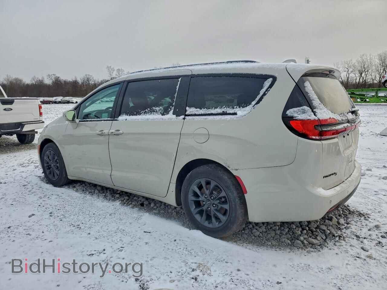 2021 CHRYSLER PACIFICA - VIN: 2C4RC1FG5MR540190 - Photo 2