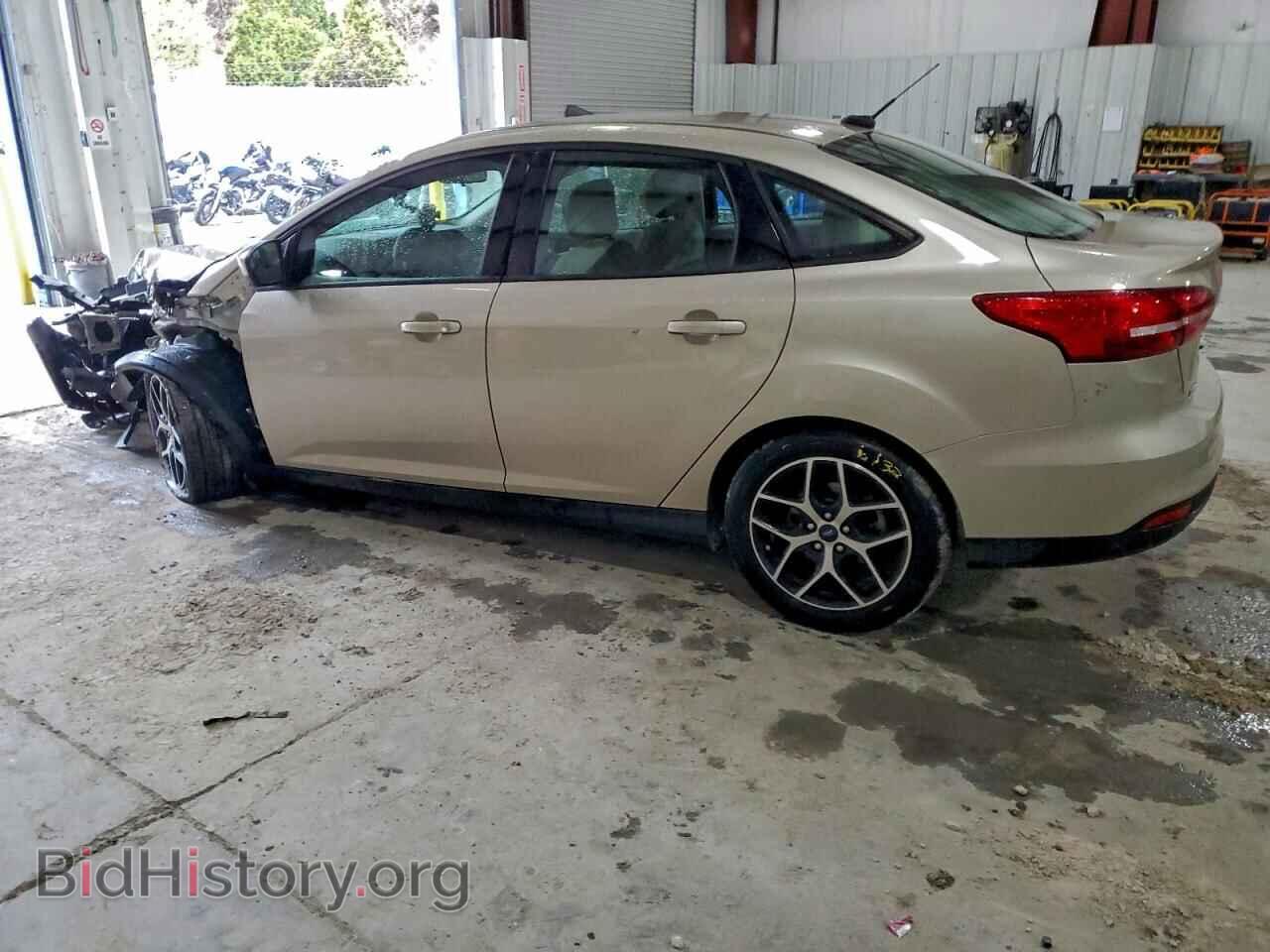 2018 FORD FOCUS - VIN: 1FADP3FE2JL210252 - Фото 2