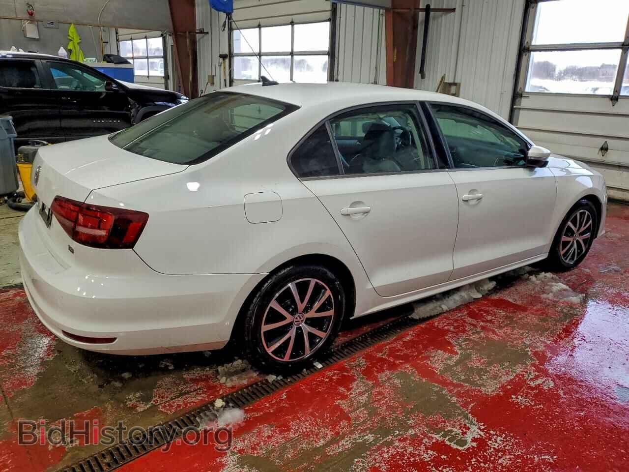 2017 VOLKSWAGEN JETTA - VIN: 3VWDB7AJ1HM339982 - Фото 3