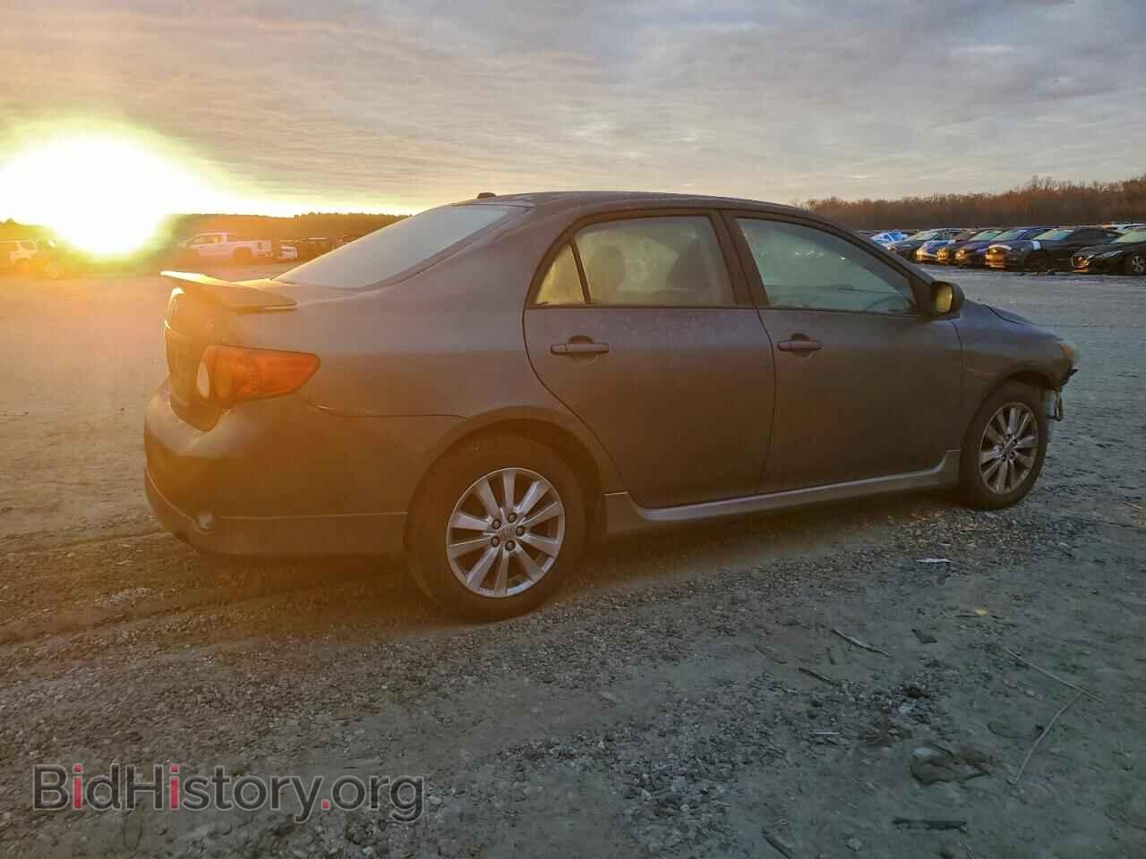 2010 TOYOTA COROLLA - VIN: 2T1BU4EE2AC327595 - Фото 3