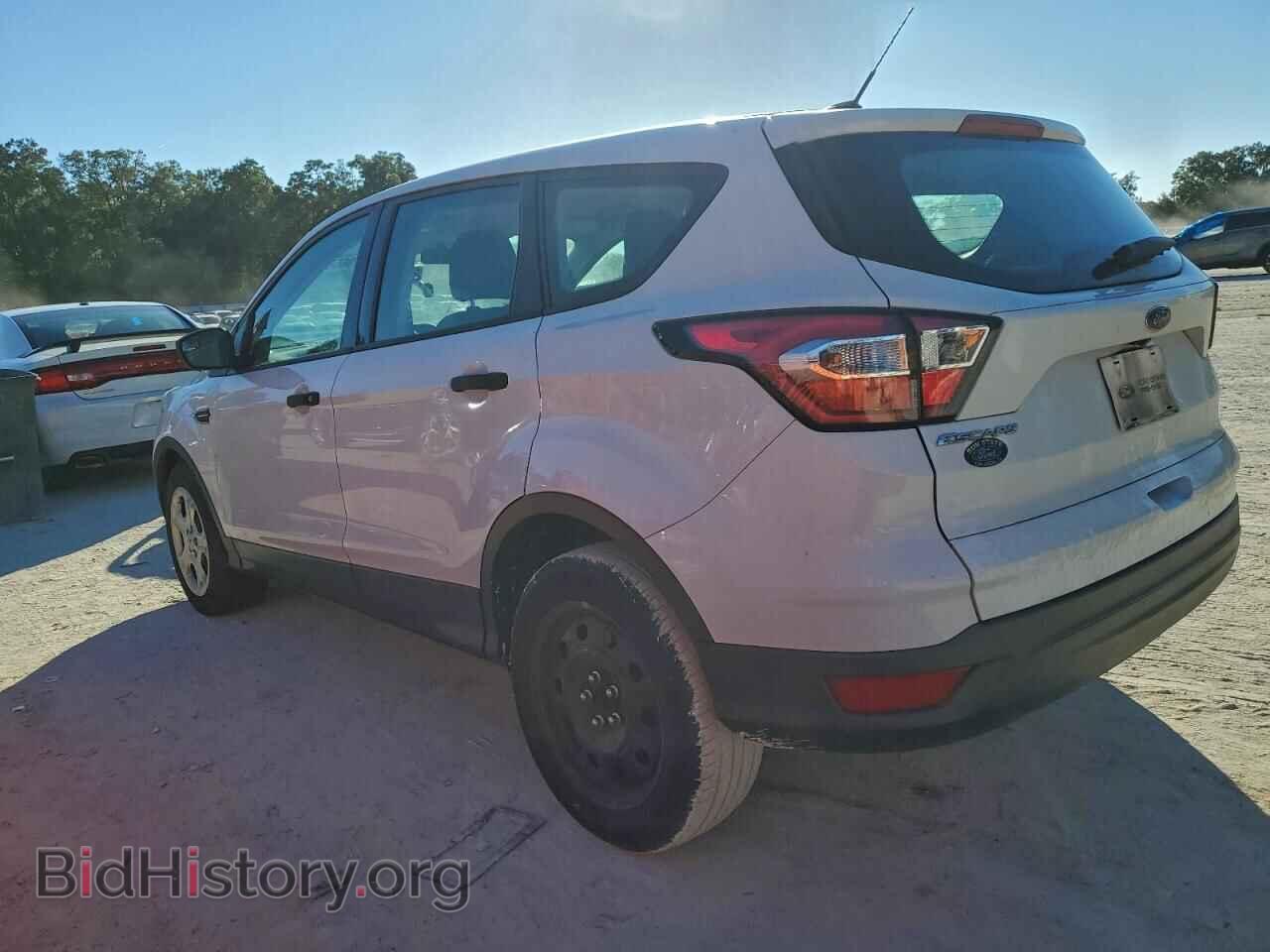 2017 FORD ESCAPE - VIN: 1FMCU0F75HUC12415 - Фото 2