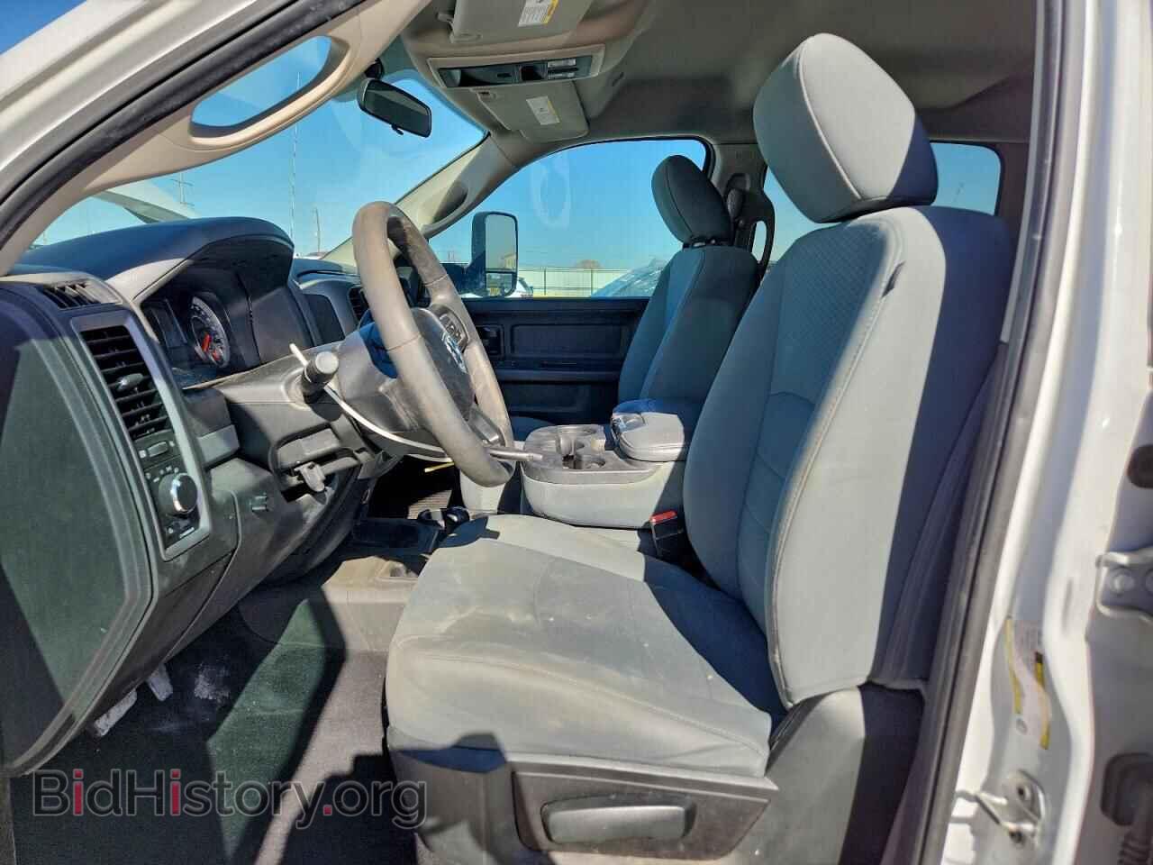 2018 RAM All Models - VIN: 3C6UR5CL1JG417027 - Photo 7