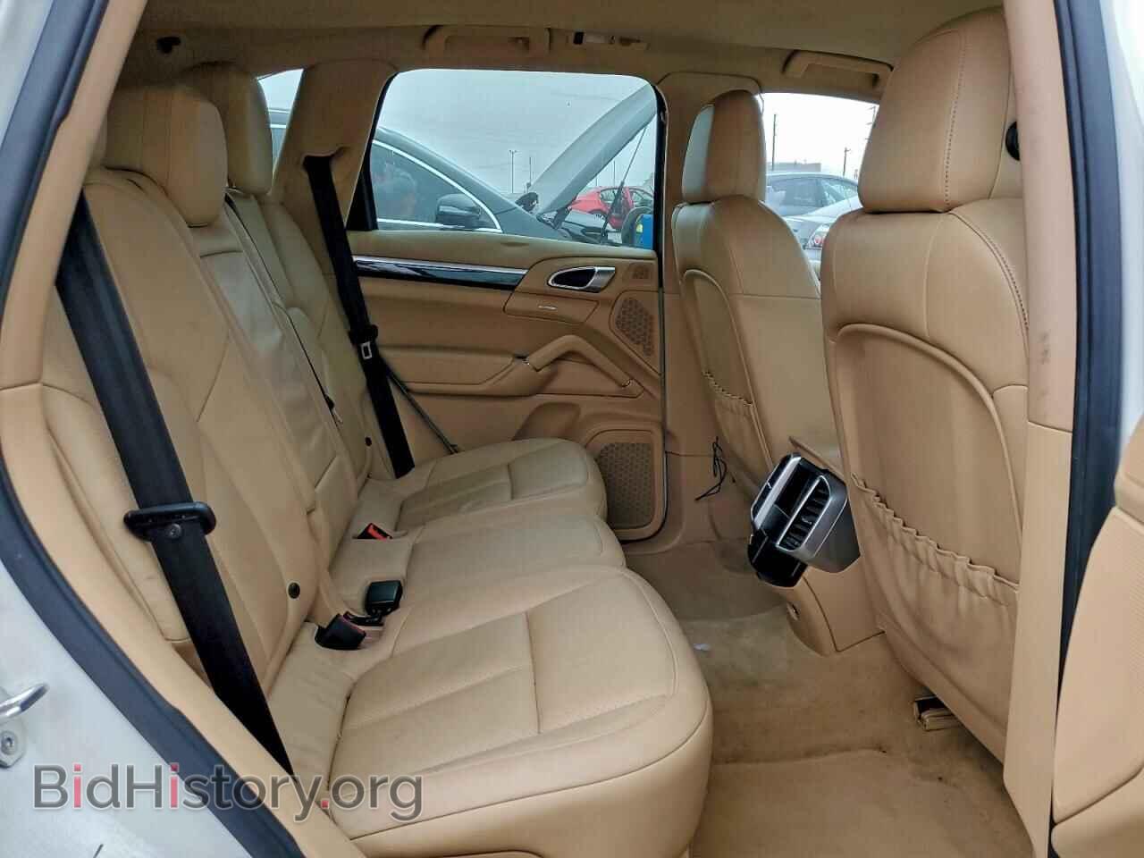 2011 PORSCHE CAYENNE - VIN: WP1AA2A24BLA07935 - Фото 10