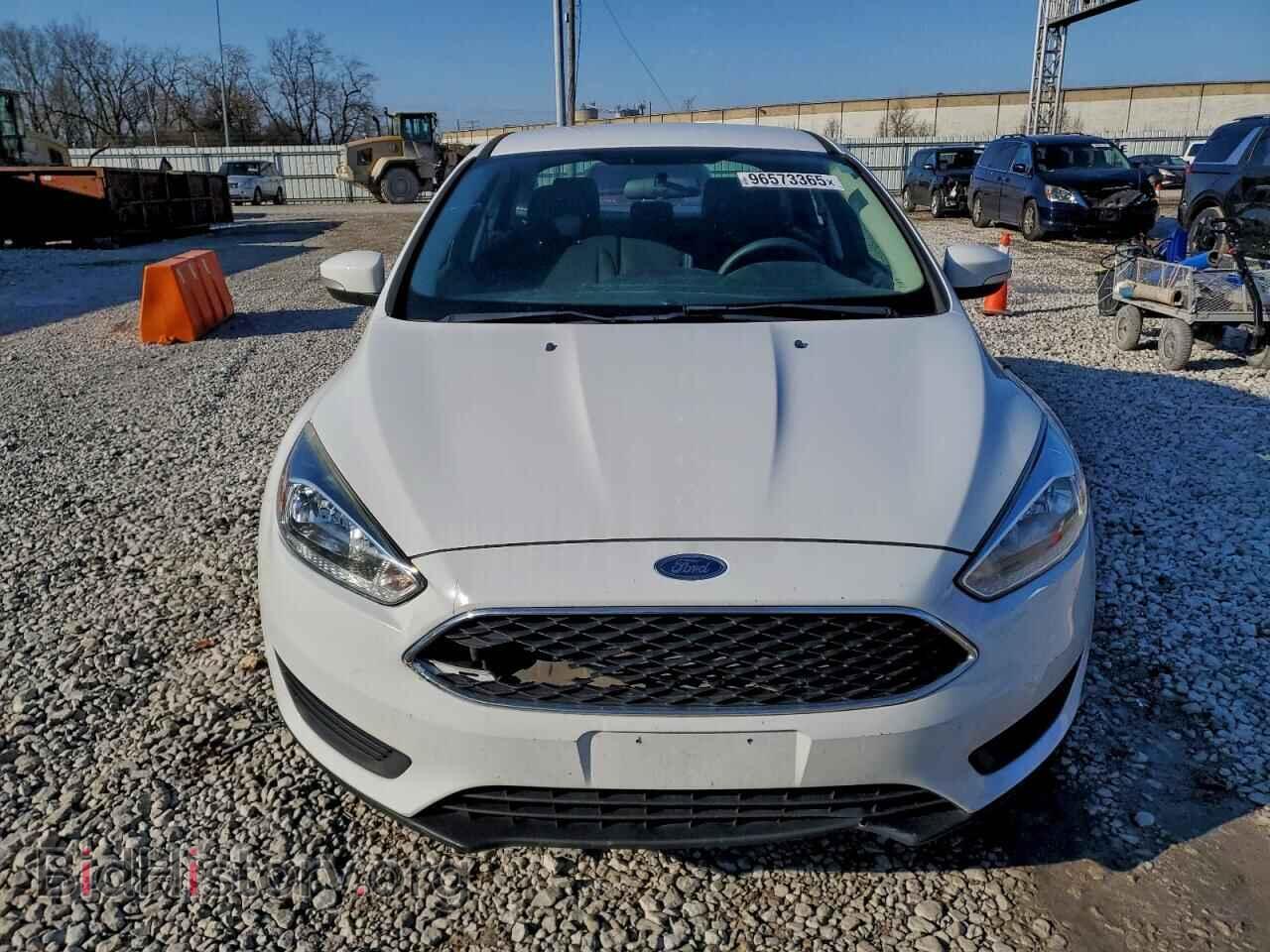 2016 FORD FOCUS - VIN: 1FADP3F26GL243835 - Фото 5