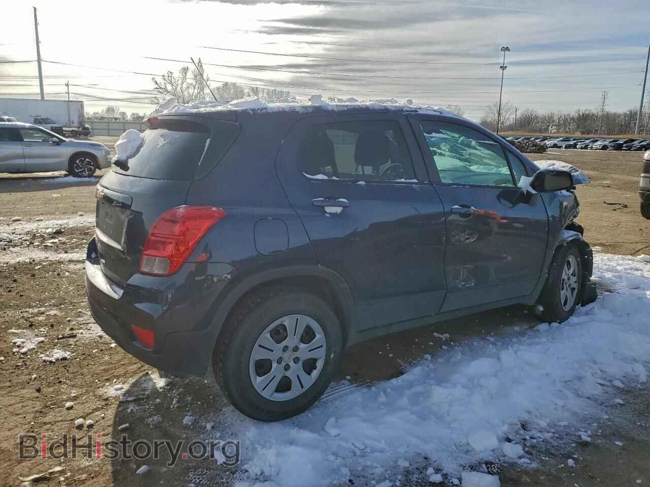 2019 CHEVROLET TRAX - VIN: 3GNCJKSB3KL173660 - Фото 3
