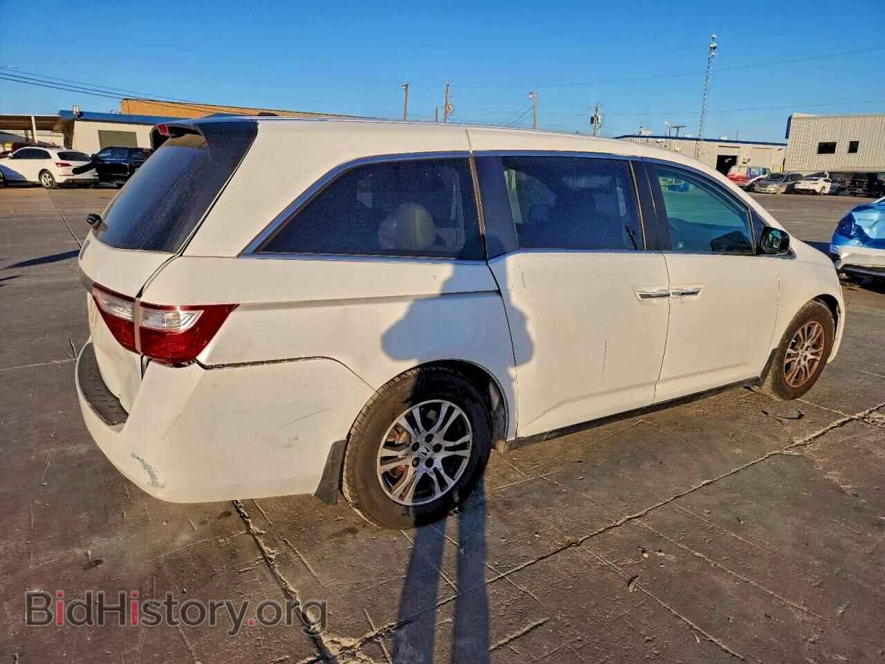 2011 HONDA All Models - VIN: 5FNRL5H63BB008215 - Фото 3