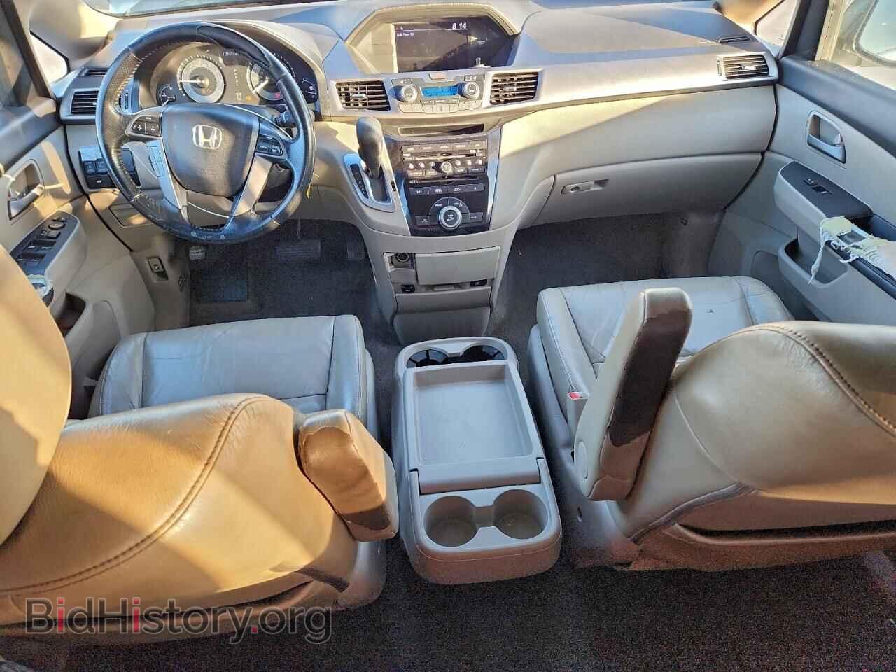 2011 HONDA All Models - VIN: 5FNRL5H63BB008215 - Фото 8