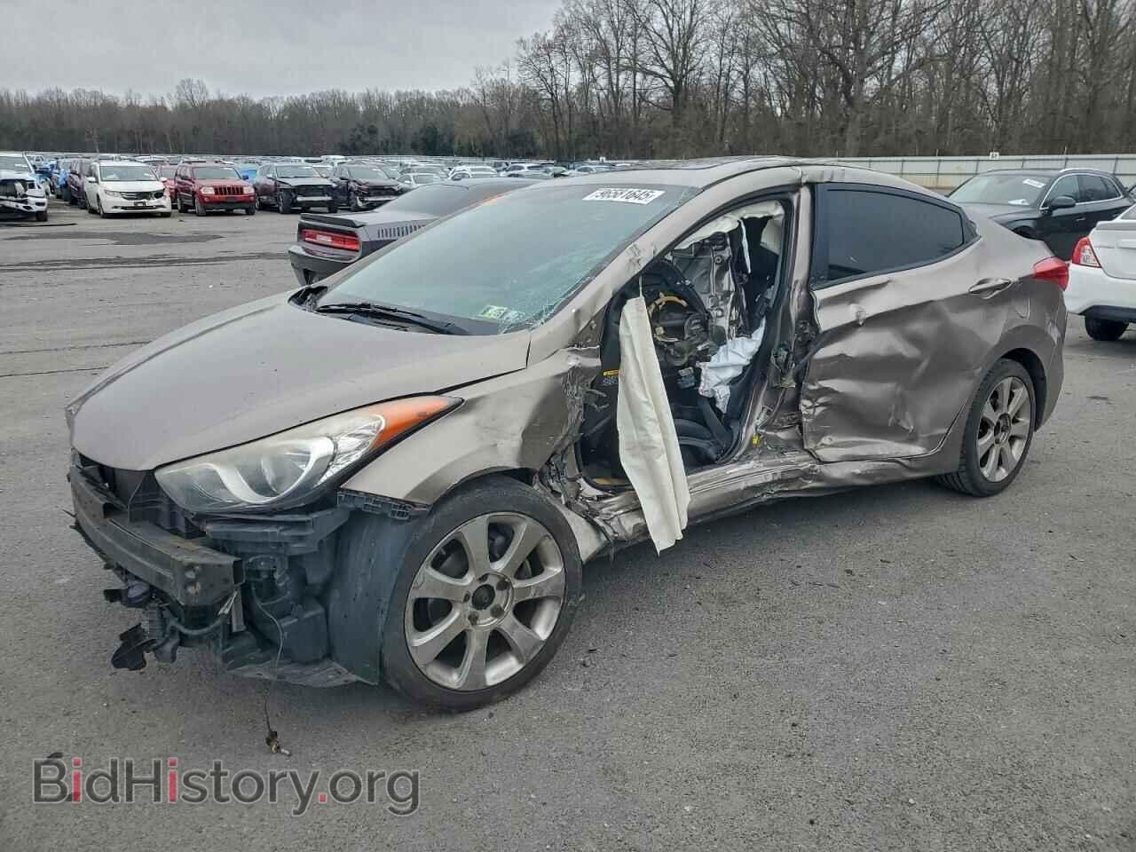 Фотография 5NPDH4AE1CH112437 - HYUNDAI ELANTRA 2012