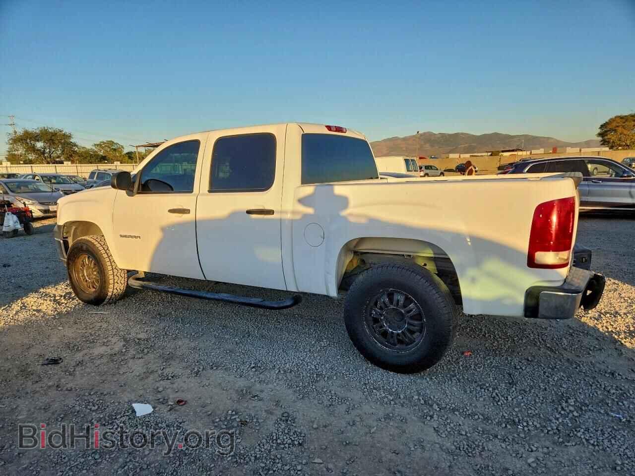 2011 GMC SIERRA - VIN: 3GTP1TEA7BG200693 - Фото 2