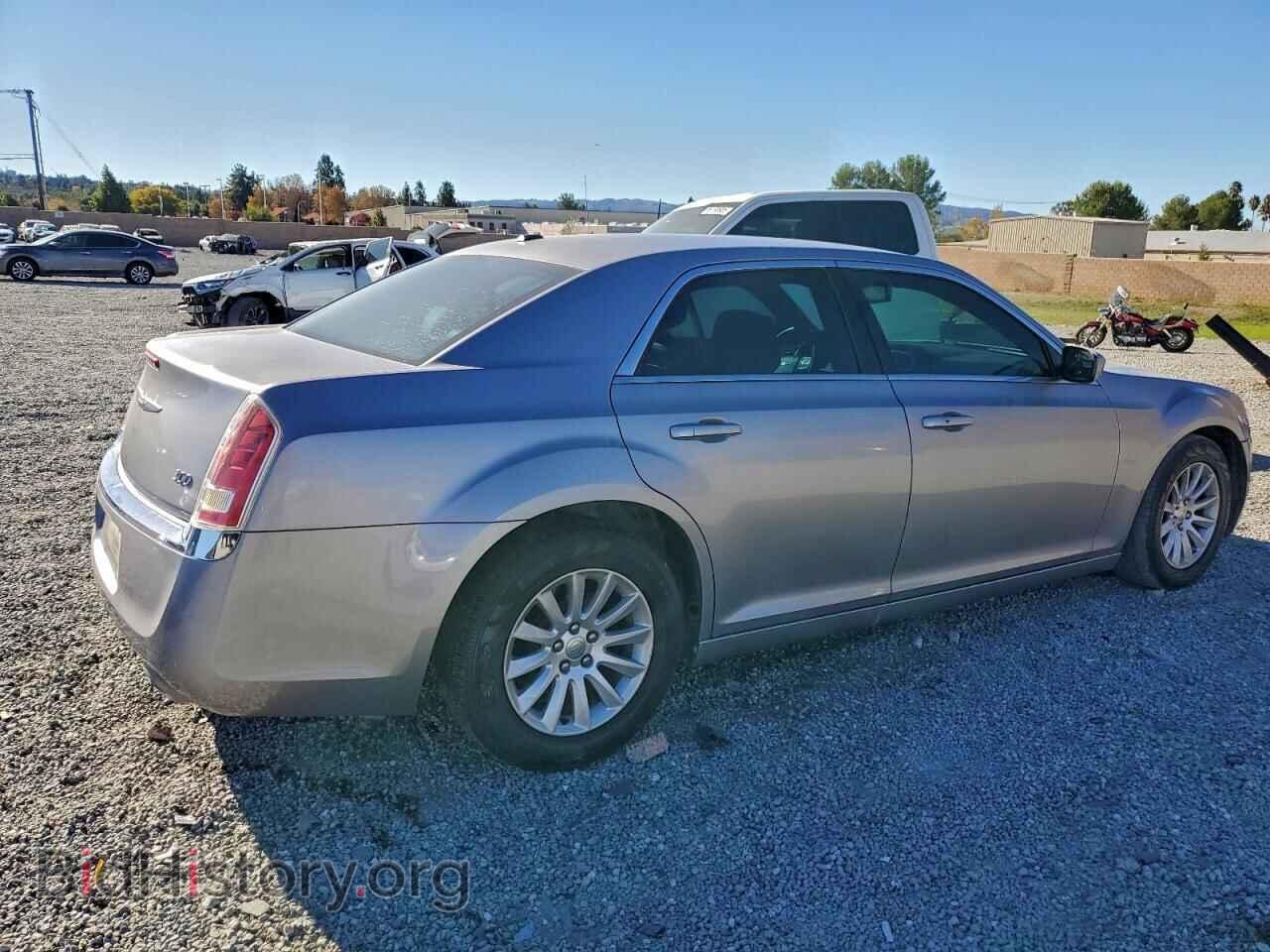 2014 CHRYSLER 300 - VIN: 2C3CCAAG0EH209350 - Фото 3
