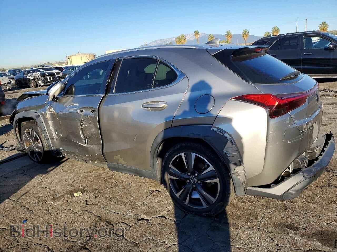 2019 LEXUS UX 200 - VIN: JTHY3JBH2K2016774 - Photo 2