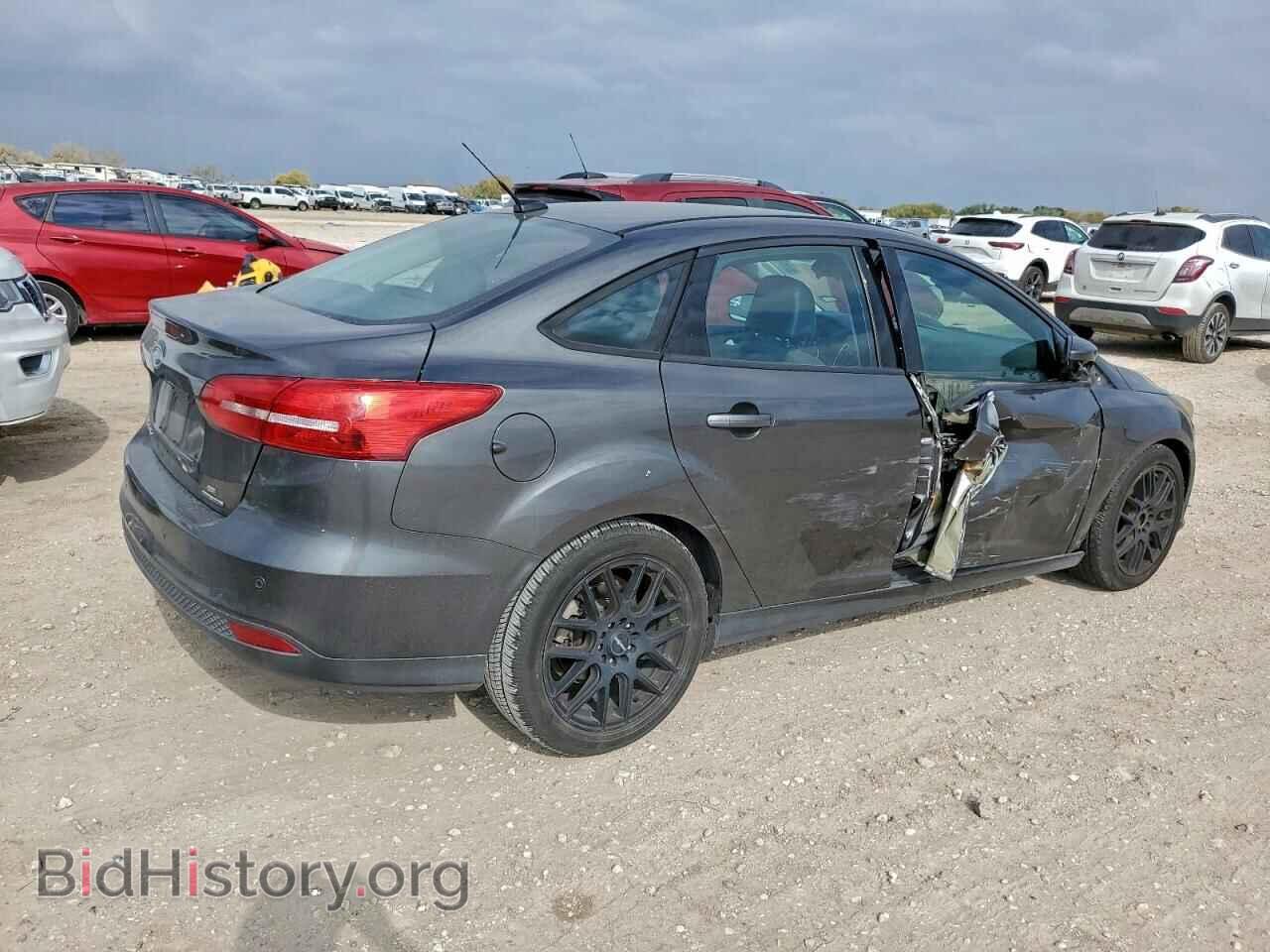 2016 FORD FOCUS - VIN: 1FADP3F23GL286142 - Фото 3