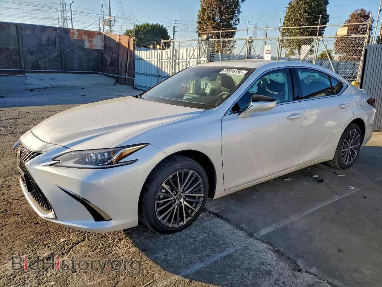 Фотография 58ADA1C19SU074753 - LEXUS ES300 2025