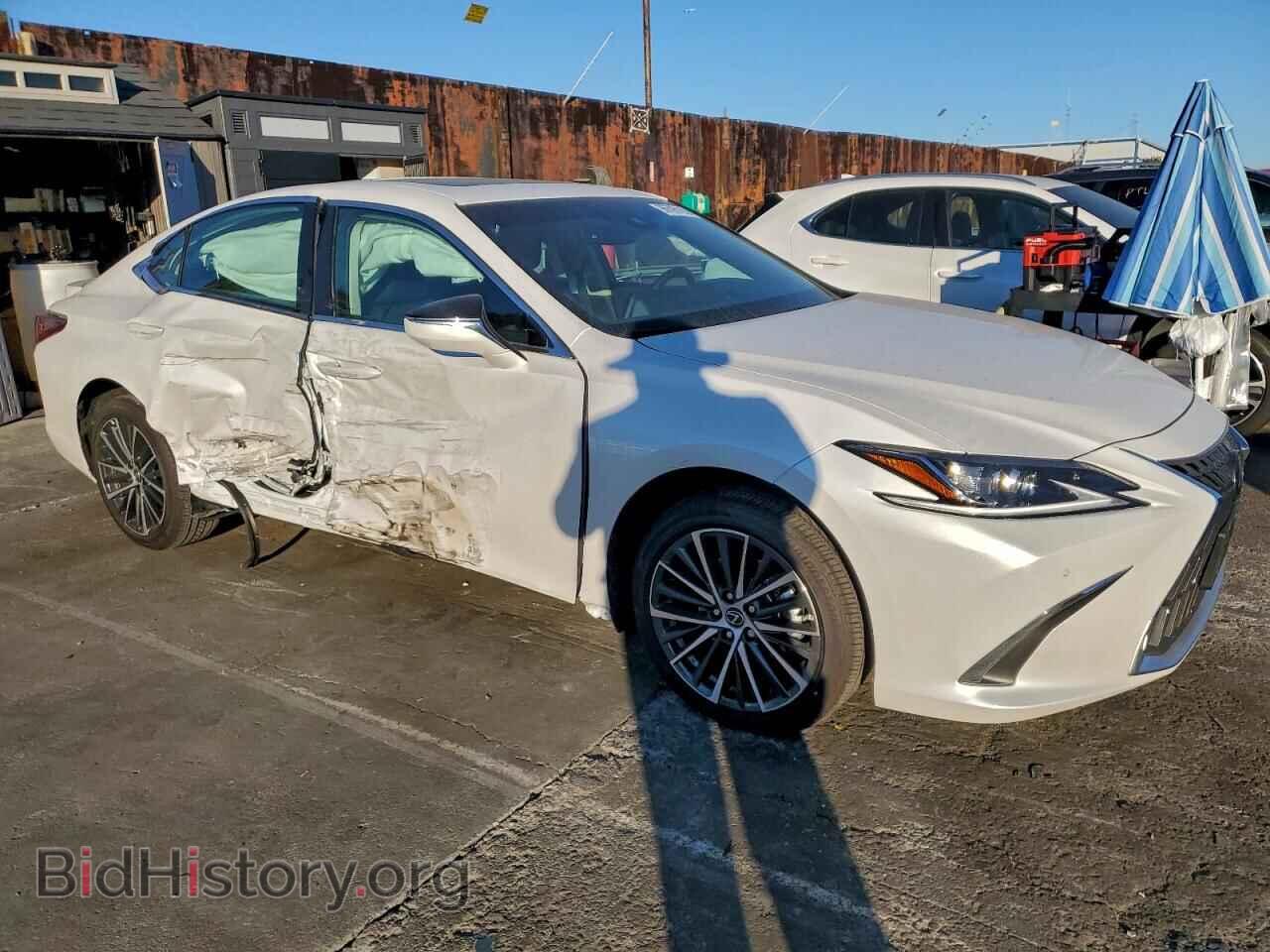 2025 LEXUS ES300 - VIN: 58ADA1C19SU074753 - Photo 4