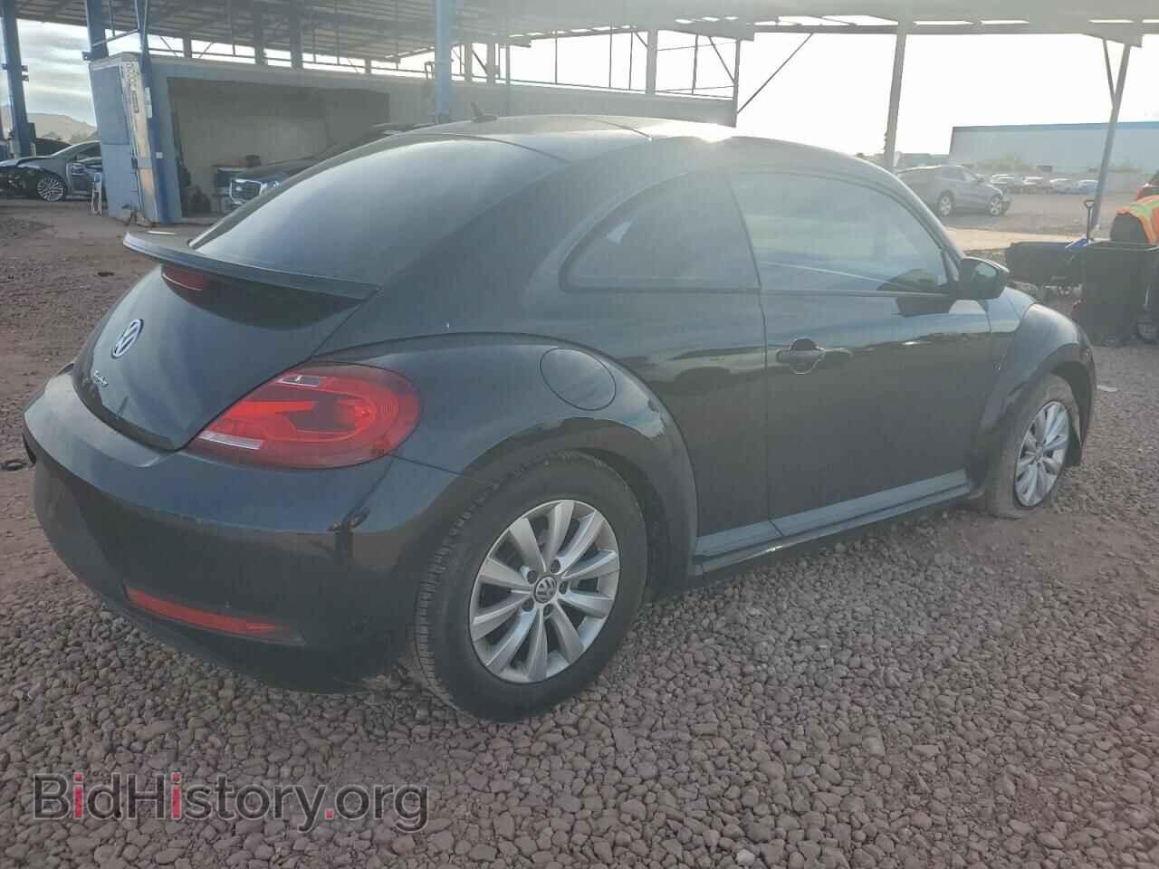 2018 VOLKSWAGEN BEETLE - VIN: 3VWFD7AT3JM713468 - Фото 3
