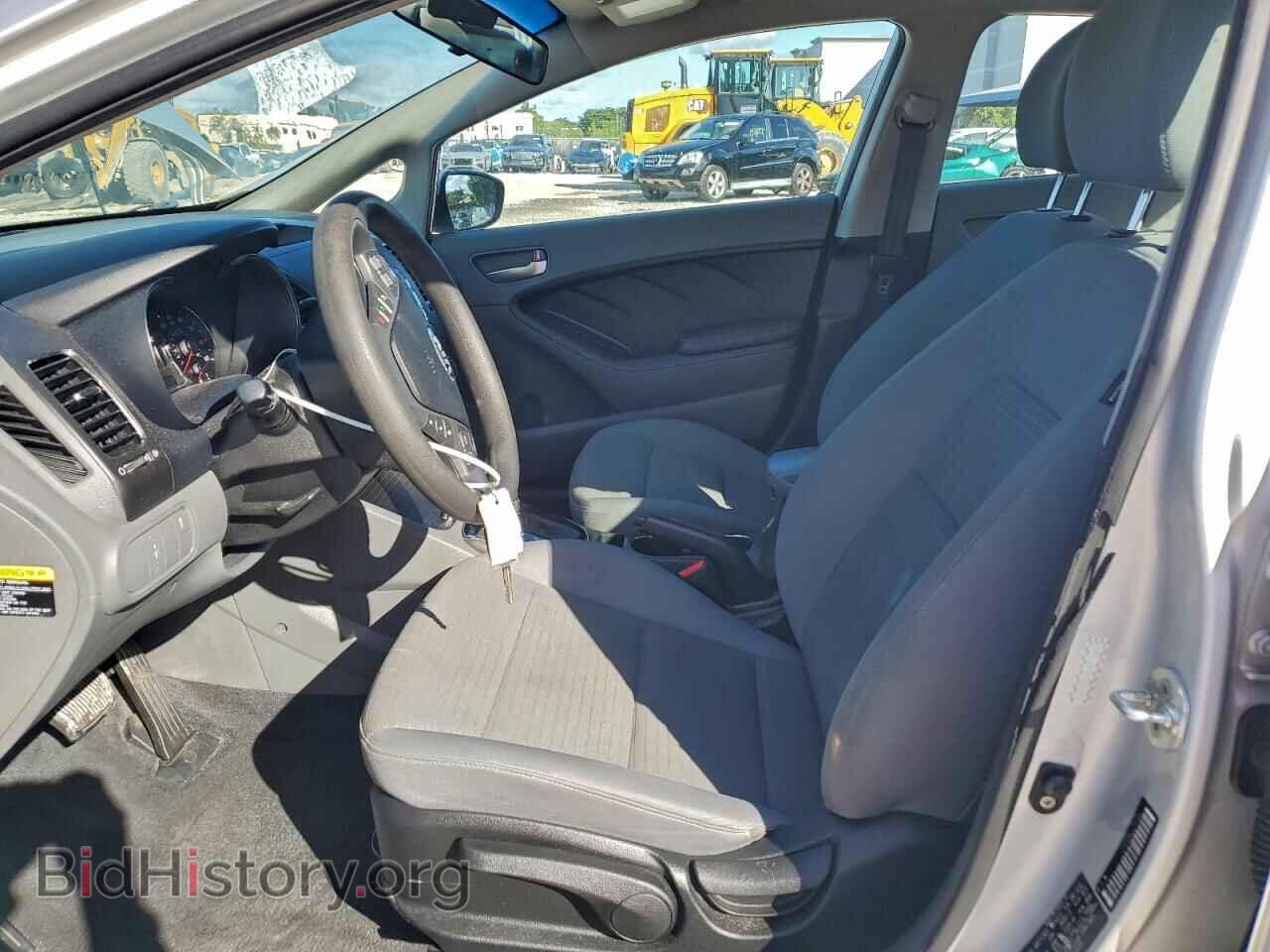 2017 KIA FORTE - VIN: 3KPFL4A70HE021633 - Фото 7