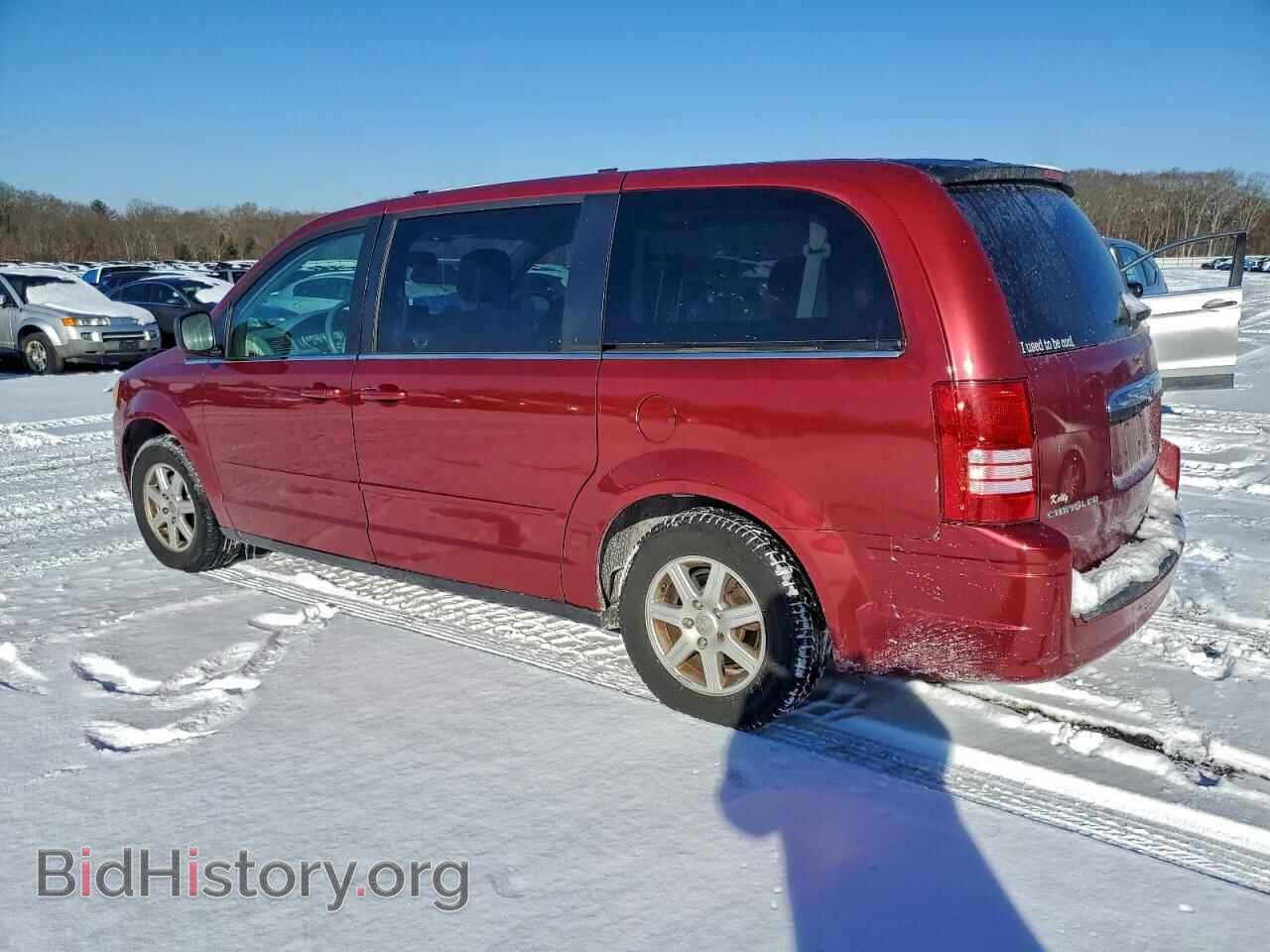 2010 CHRYSLER MINIVAN - VIN: 2A4RR2D1XAR357232 - Фото 2
