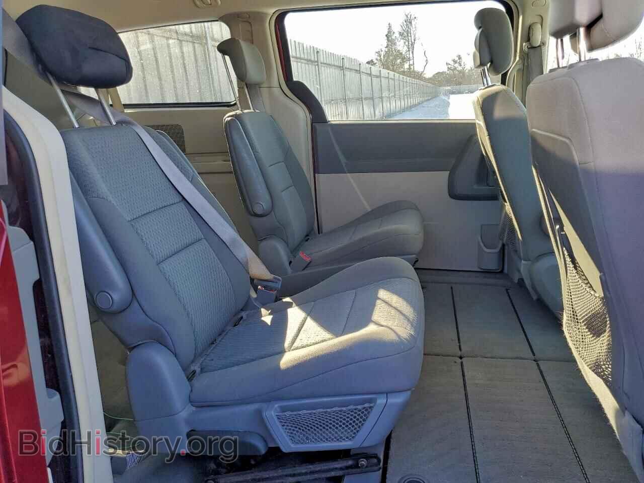 2010 CHRYSLER MINIVAN - VIN: 2A4RR2D1XAR357232 - Фото 11