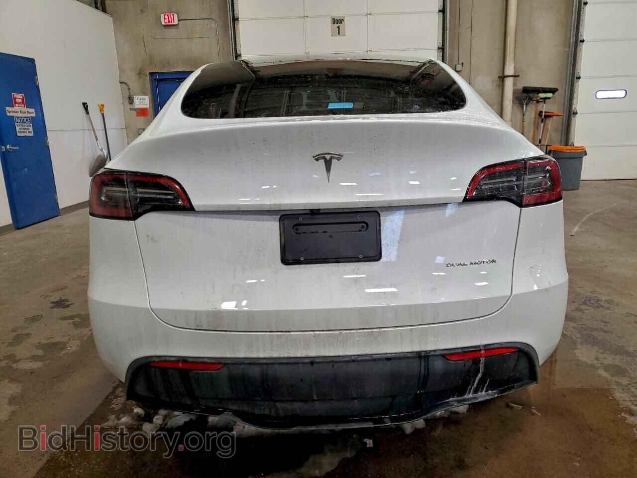 2023 TESLA MODEL Y - VIN: 7SAYGDEE8PF792553 - Фото 6