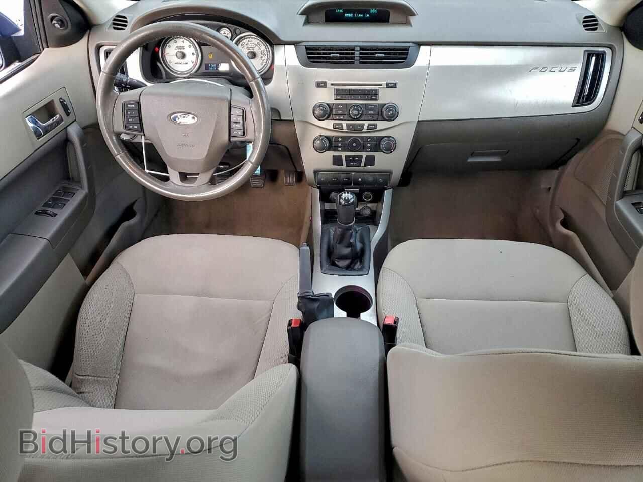 2009 FORD FOCUS - VIN: 1FAHP36NX9W182910 - Фото 8