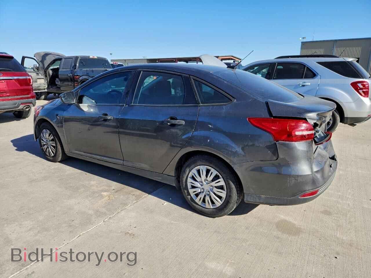 2016 FORD FOCUS - VIN: 1FADP3E24GL202704 - Фото 2