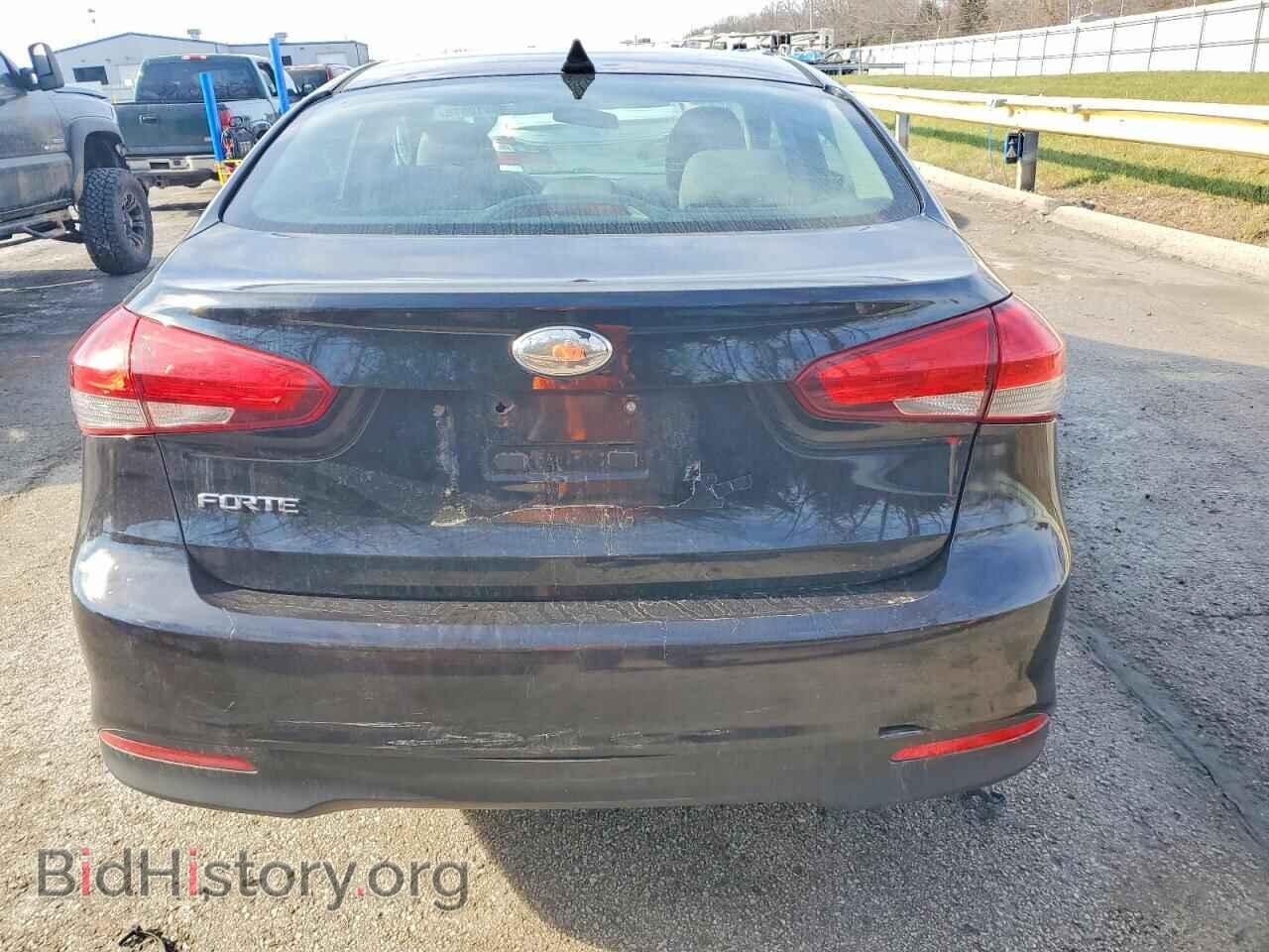 2017 KIA FORTE - VIN: 3KPFK4A72HE137855 - Фото 6