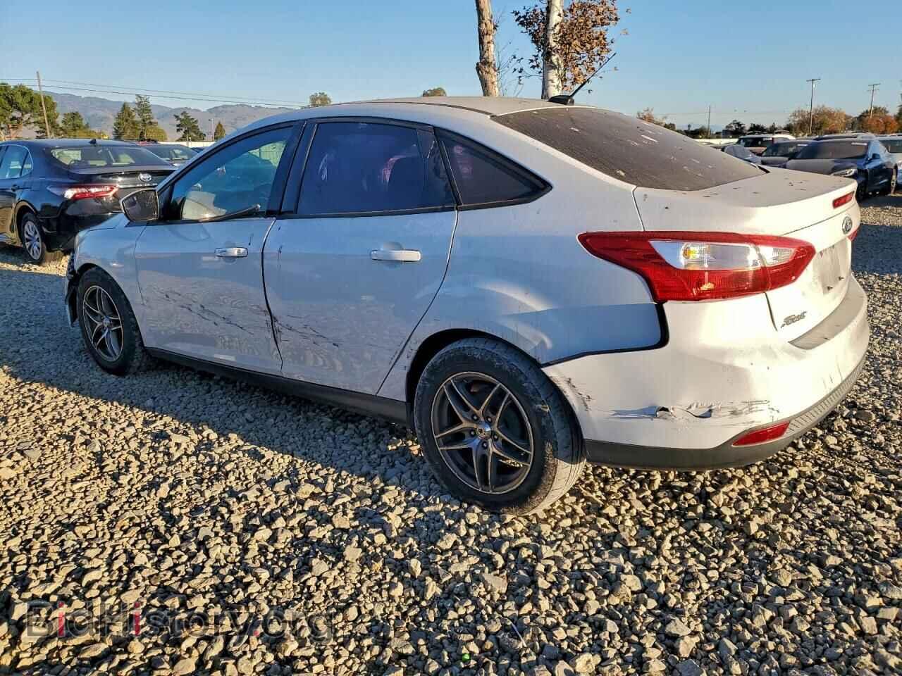 2012 FORD FOCUS - VIN: 1FAHP3F22CL191129 - Фото 2