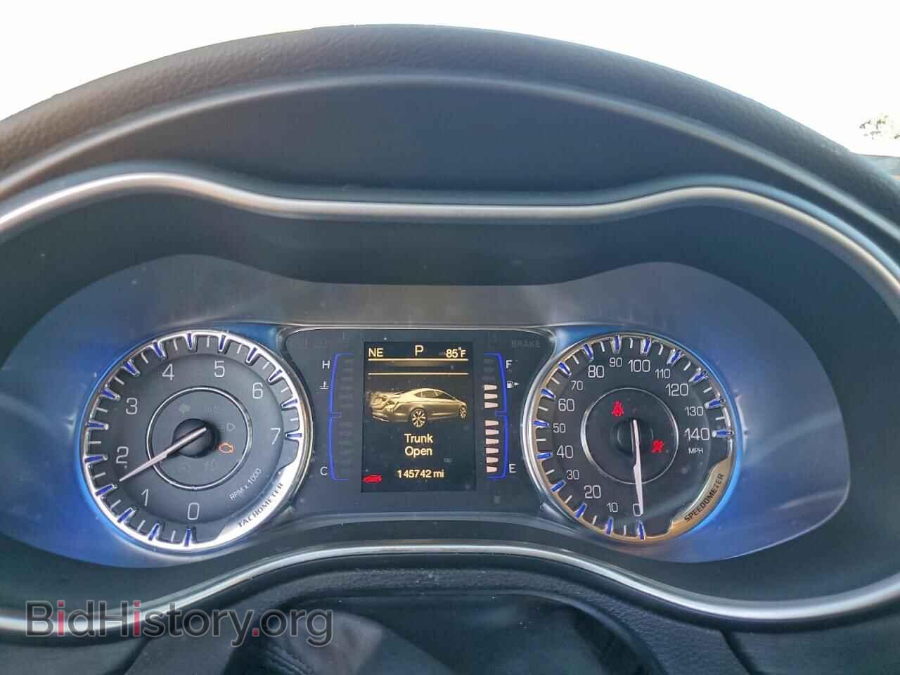 2015 CHRYSLER 200 - VIN: 1C3CCCAB7FN645282 - Фото 9