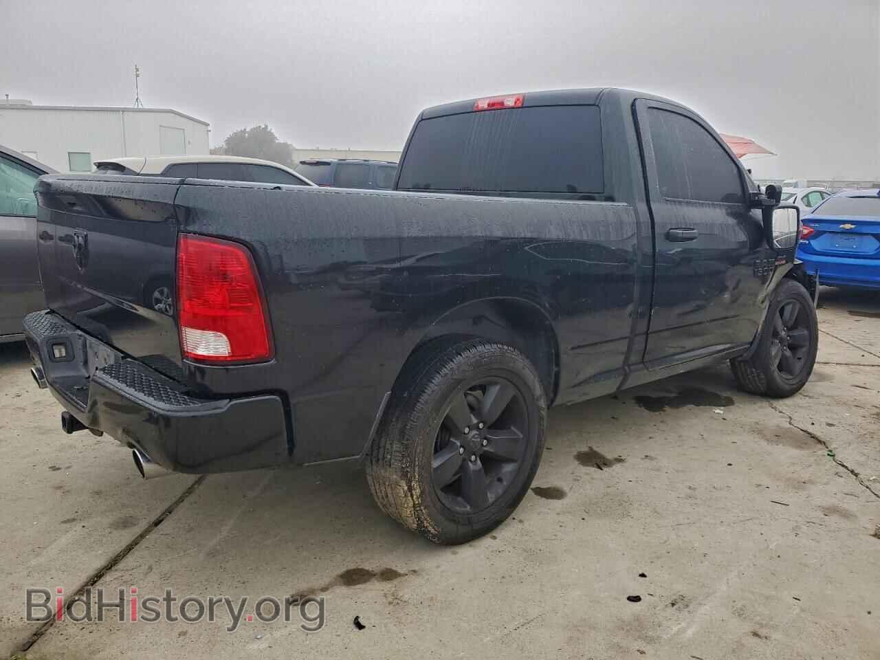2017 RAM 1500 - VIN: 3C6JR6AT2HG687583 - Фото 3