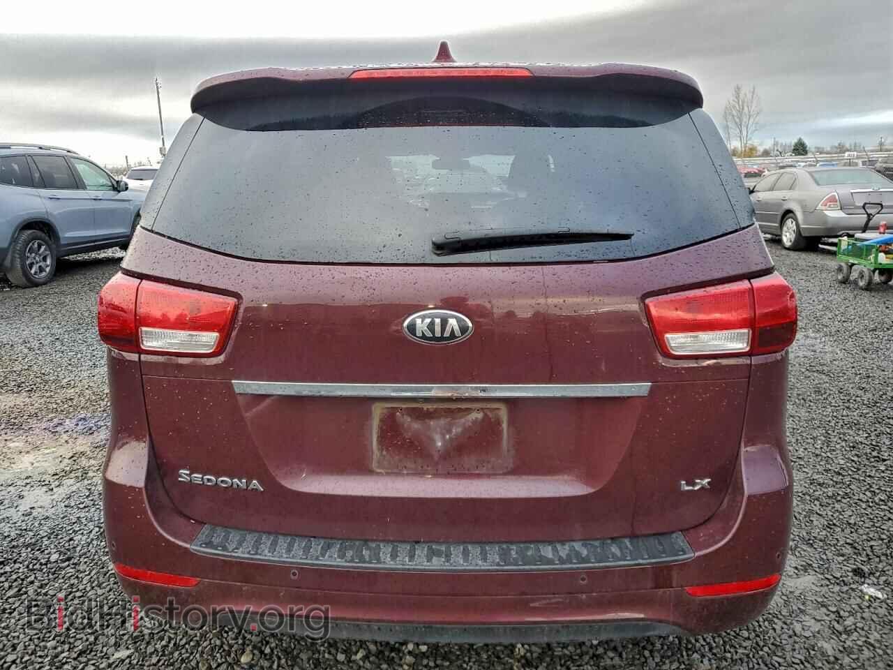 2017 KIA All Models - VIN: KNDMB5C11H6320157 - Фото 6
