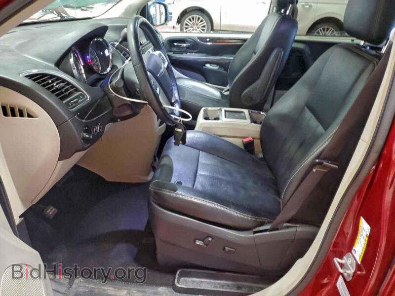 2016 Chrysler MINIVAN (VIN 2C4RC1BG5GR112615) — photo 7 of 16