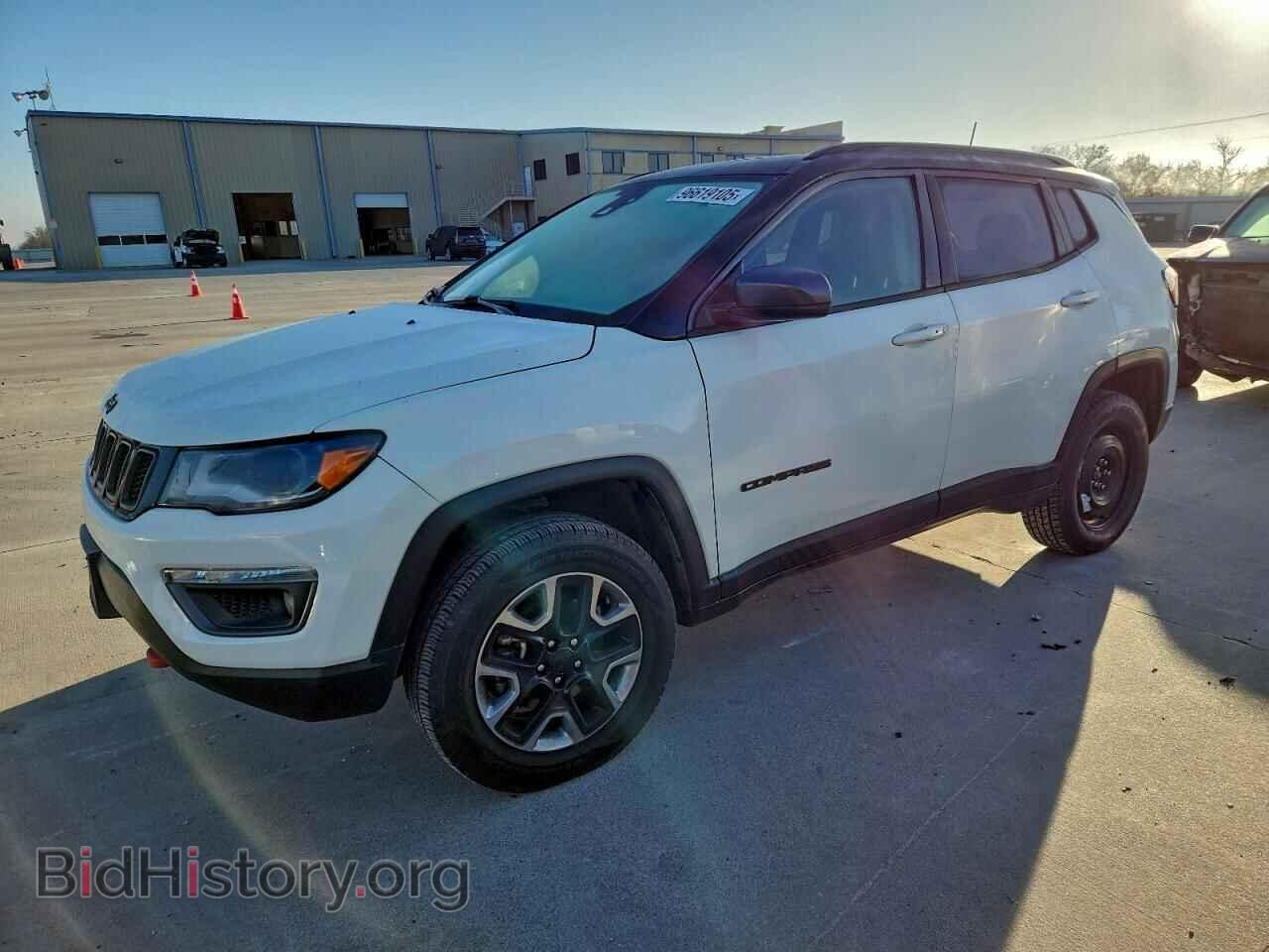Photo 3C4NJDDB3HT667701 - JEEP COMPASS 2017
