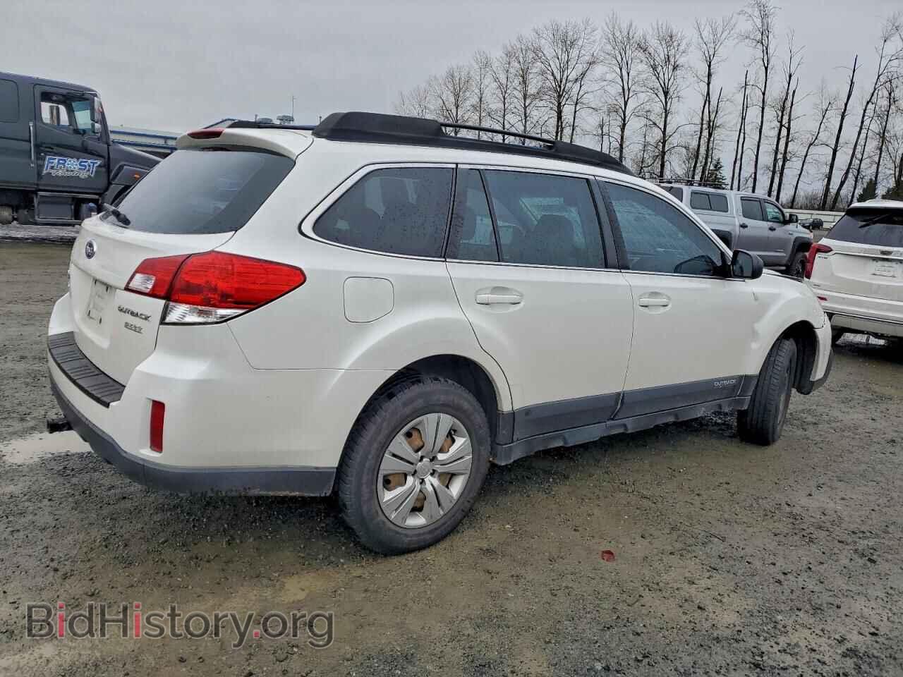 2013 SUBARU OUTBACK - VIN: 4S4BRBAC3D3270682 - Фото 3
