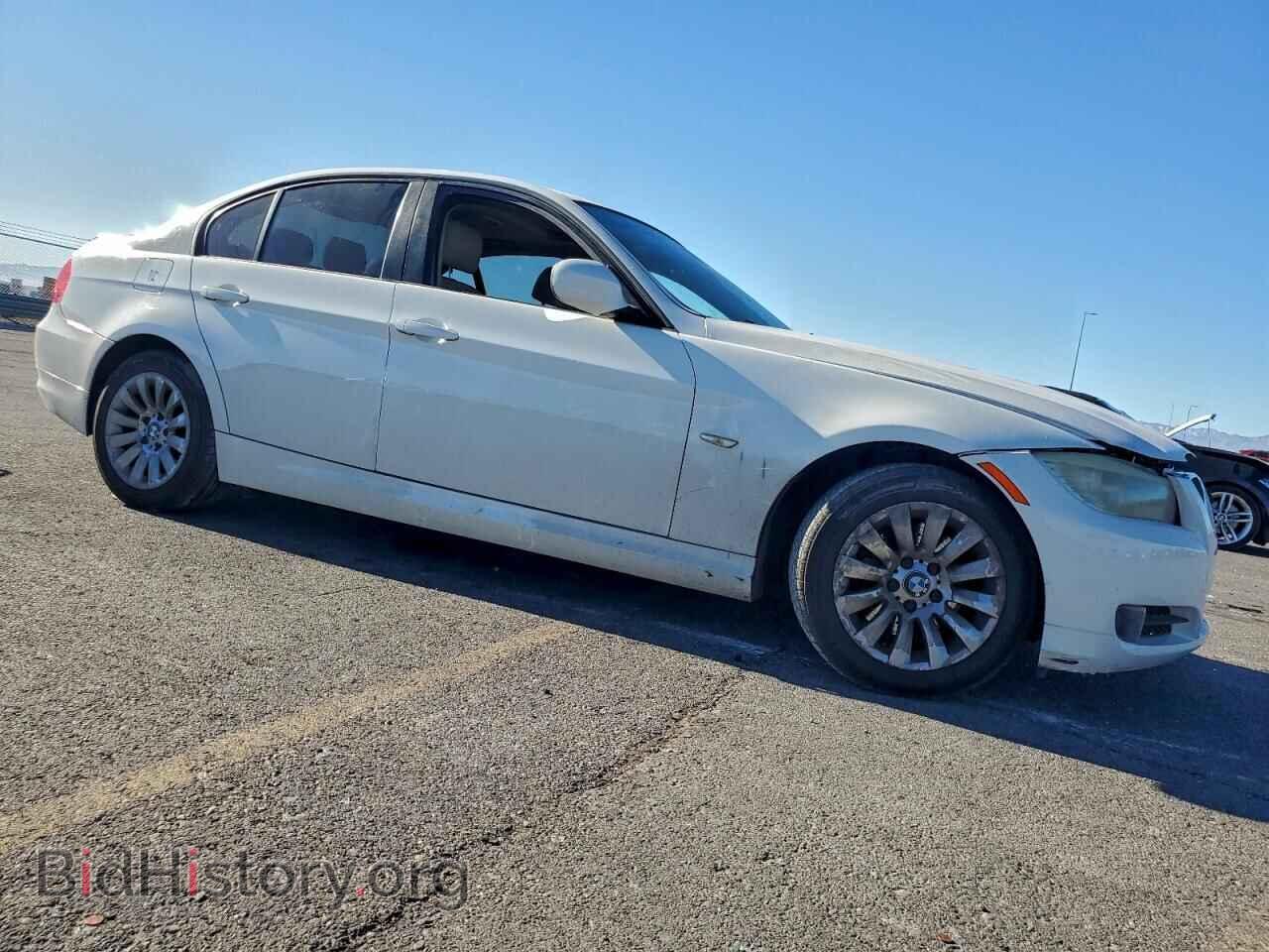 2009 BMW 3 SERIES - VIN: WBAPH73529E128566 - Фото 4